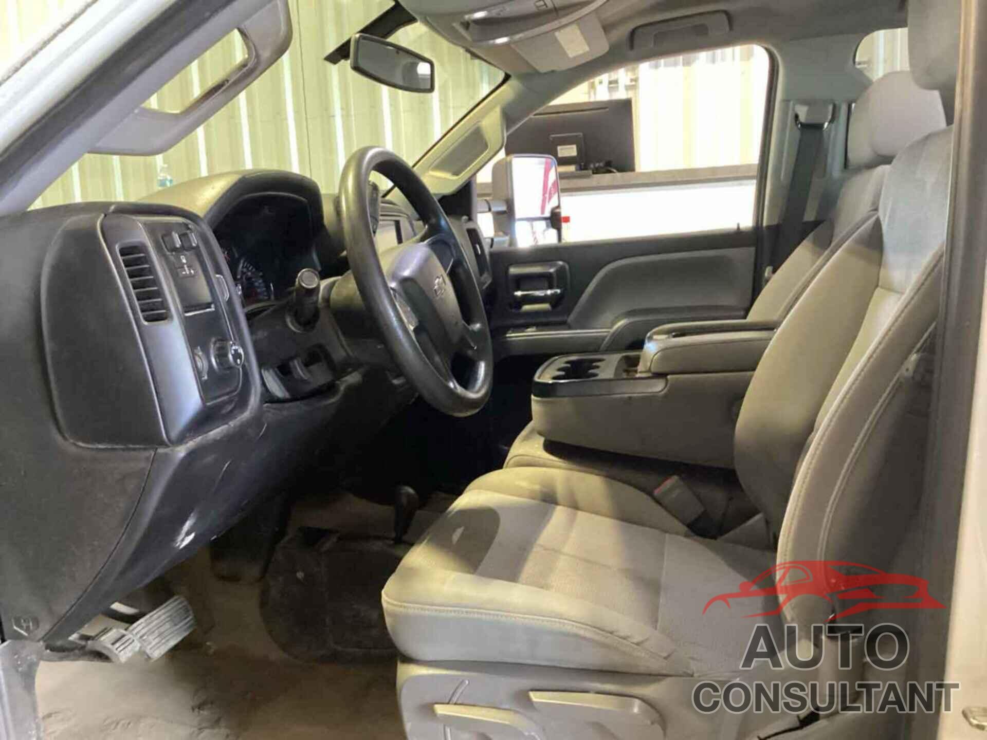 CHEVROLET SILVERADO 2019 - 2GC2KREG0K1187633