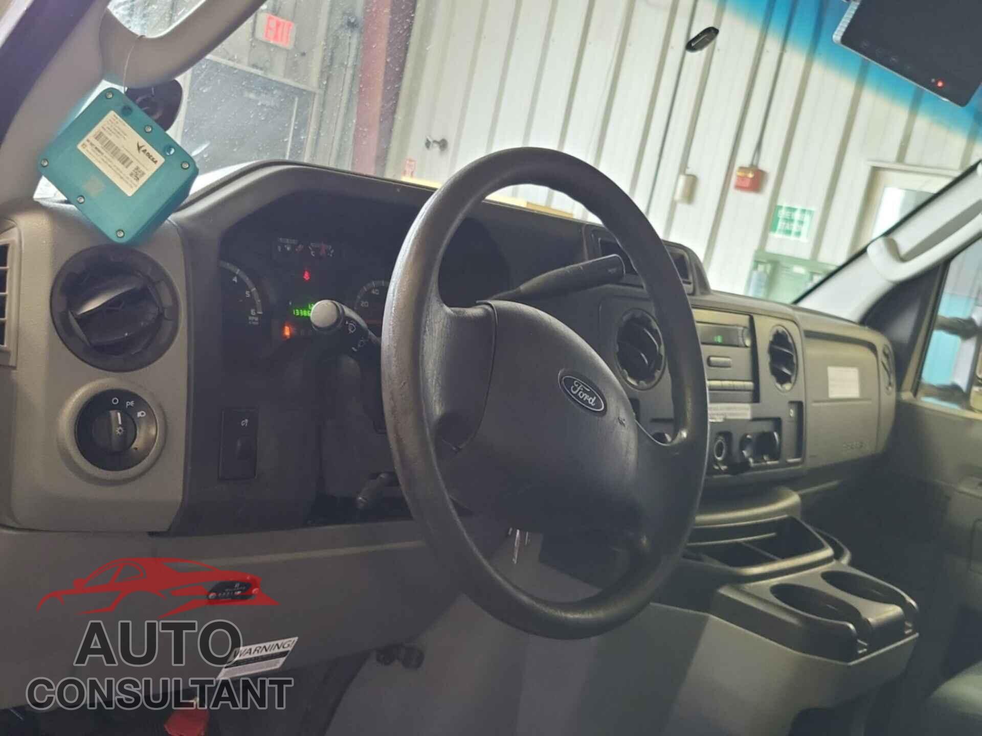 FORD ECONOLINE 2017 - 1FDXE4FS5HDC69093