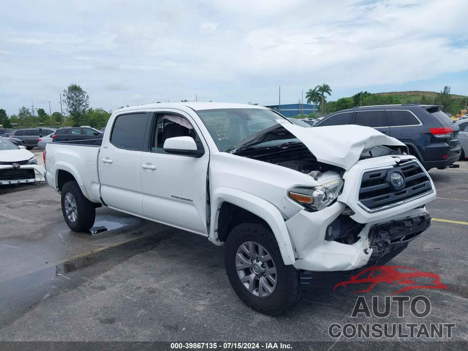 TOYOTA TACOMA 2018 - 3TMBZ5DN2JM012246