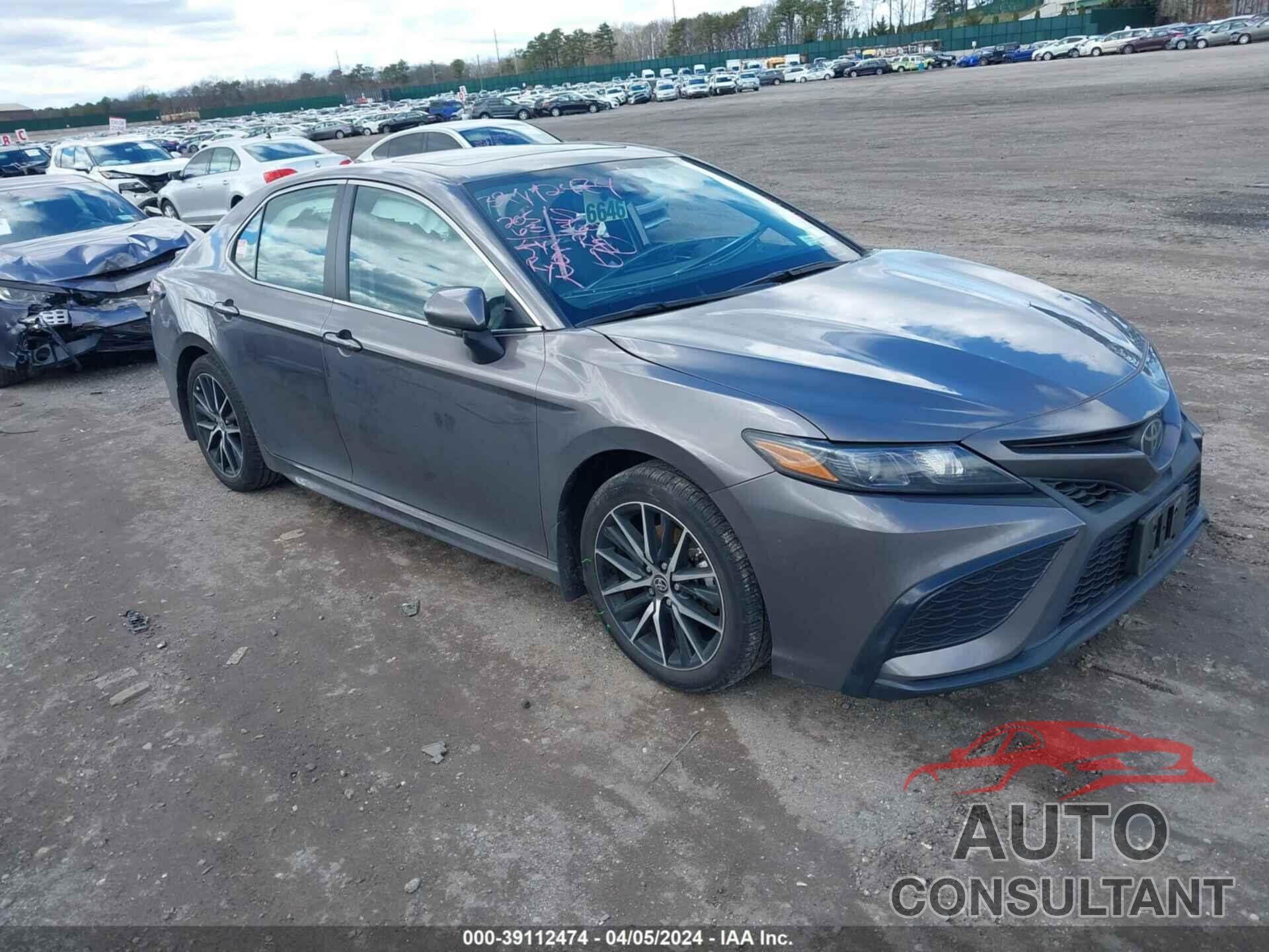 TOYOTA CAMRY 2023 - 4T1T11BK0PU096032