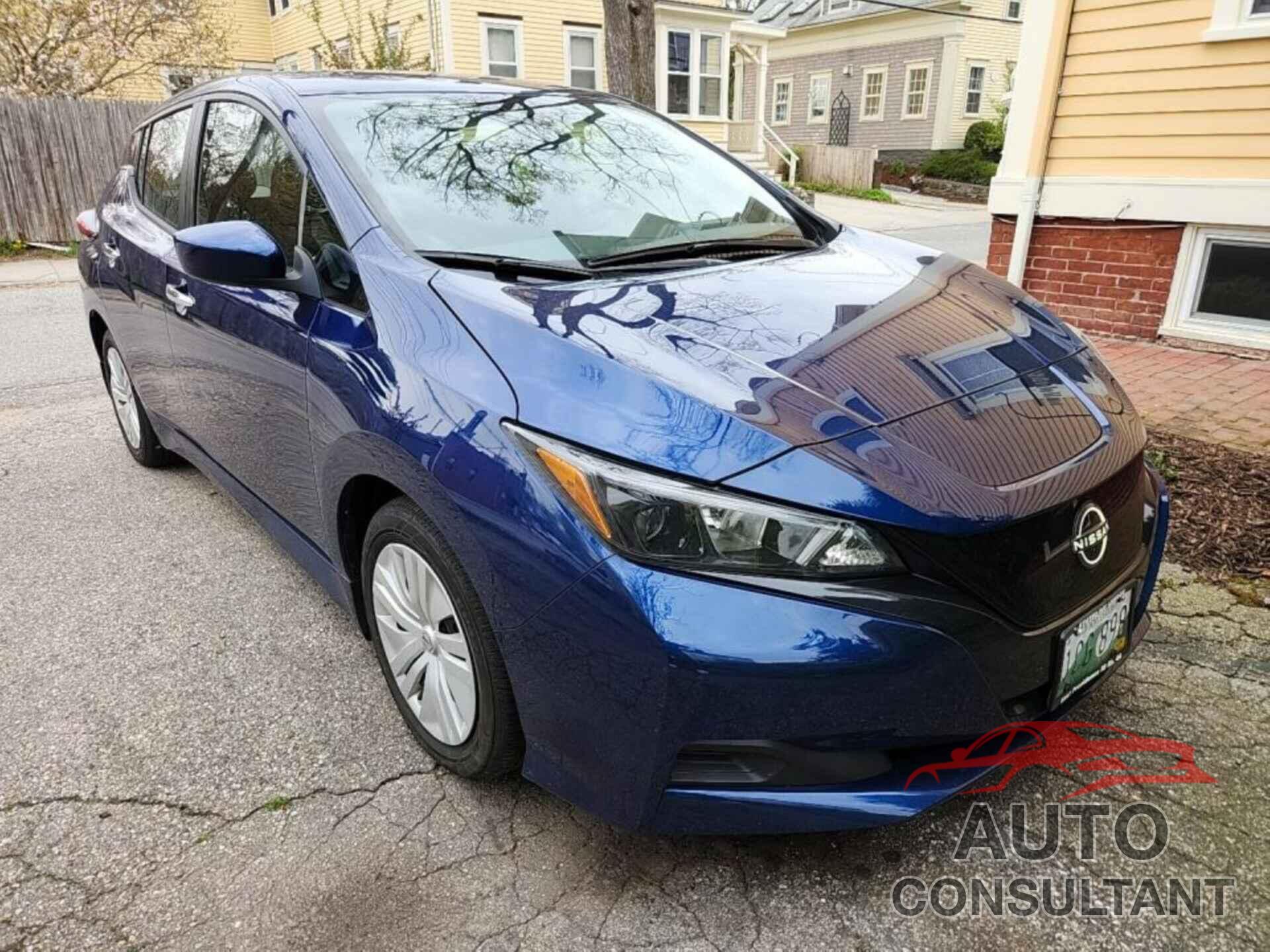 NISSAN LEAF 2023 - 1N4AZ1BV2PC556513