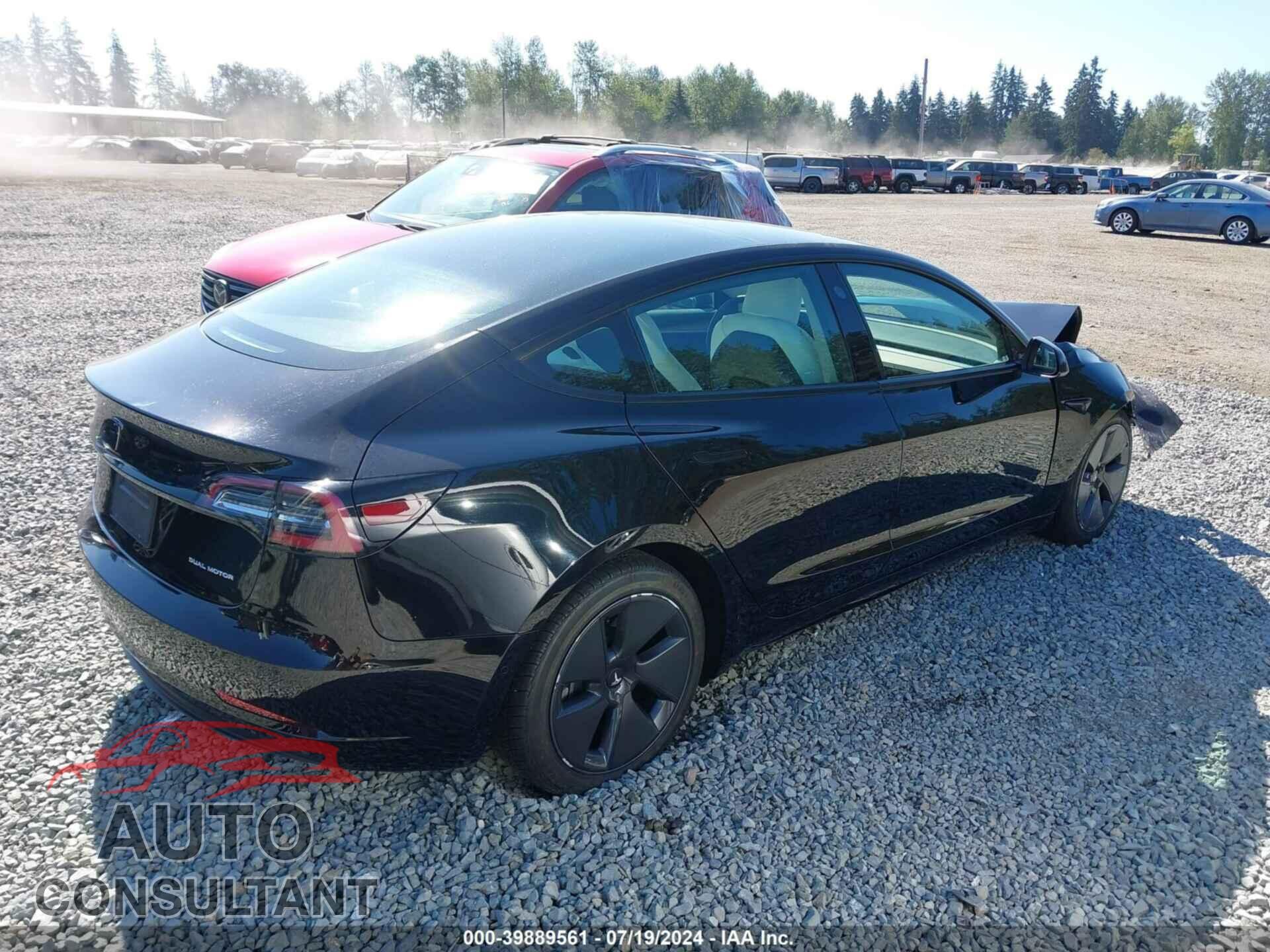 TESLA MODEL 3 2021 - 5YJ3E1EB8MF995875