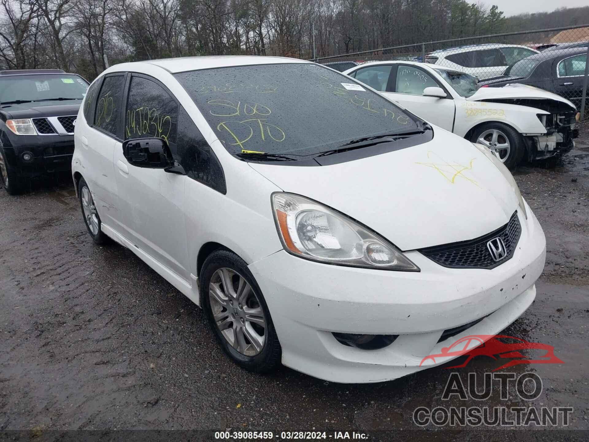 HONDA FIT 2010 - JHMGE8H45AC038456