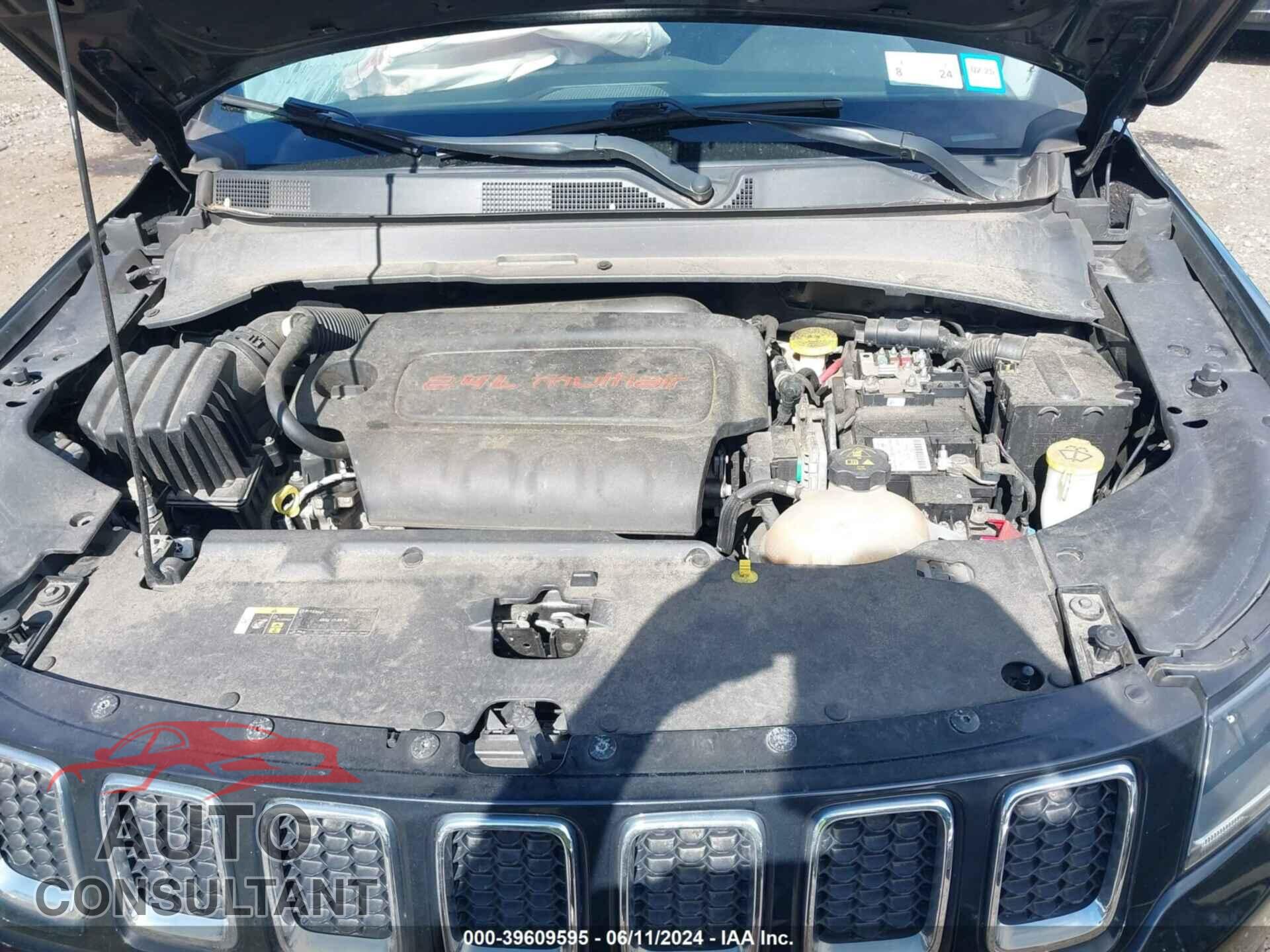 JEEP COMPASS 2020 - 3C4NJDBB6LT144040