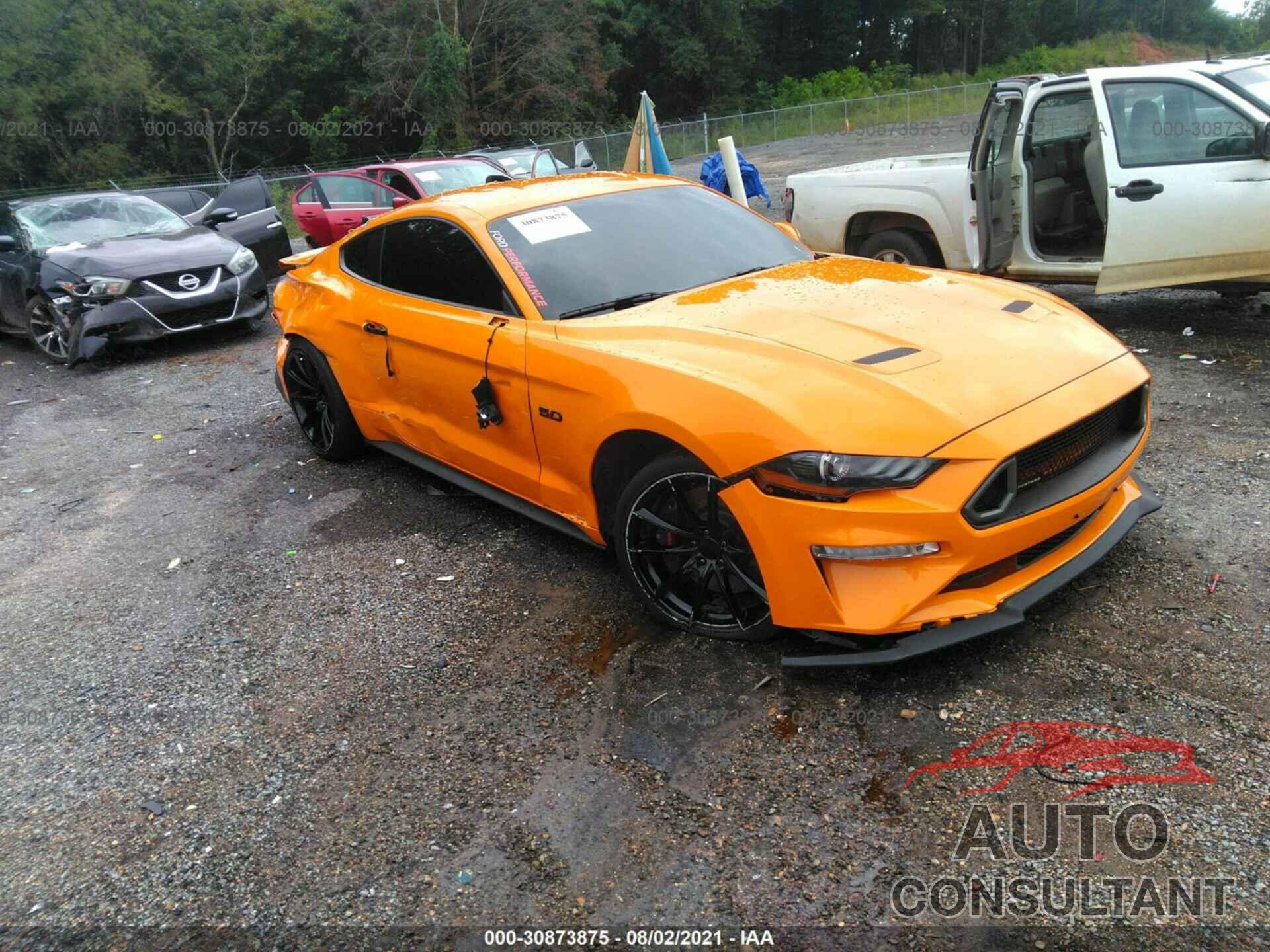 FORD MUSTANG 2018 - 1FA6P8CF8J5113337