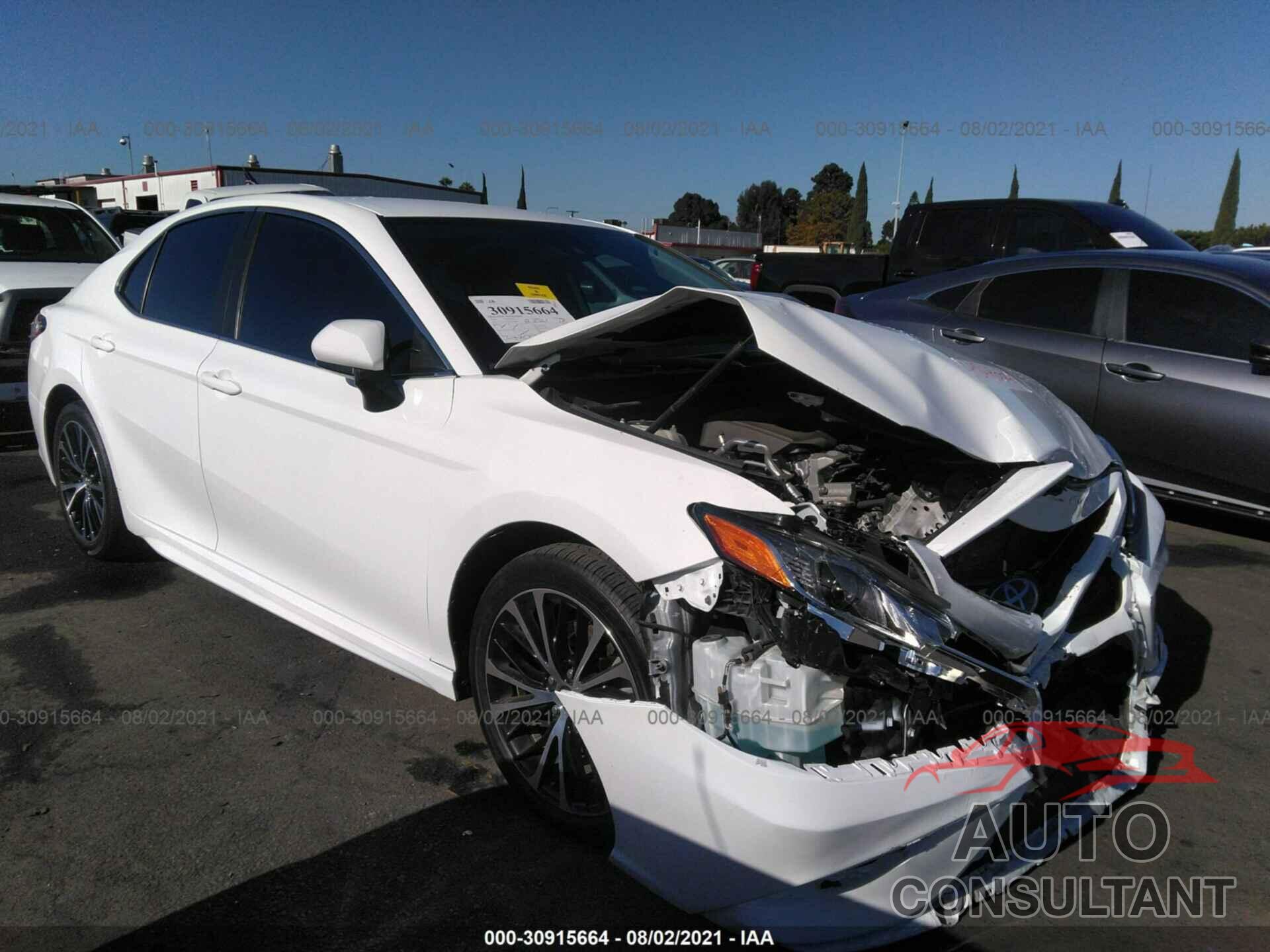 TOYOTA CAMRY 2020 - 4T1G11AK3LU895669