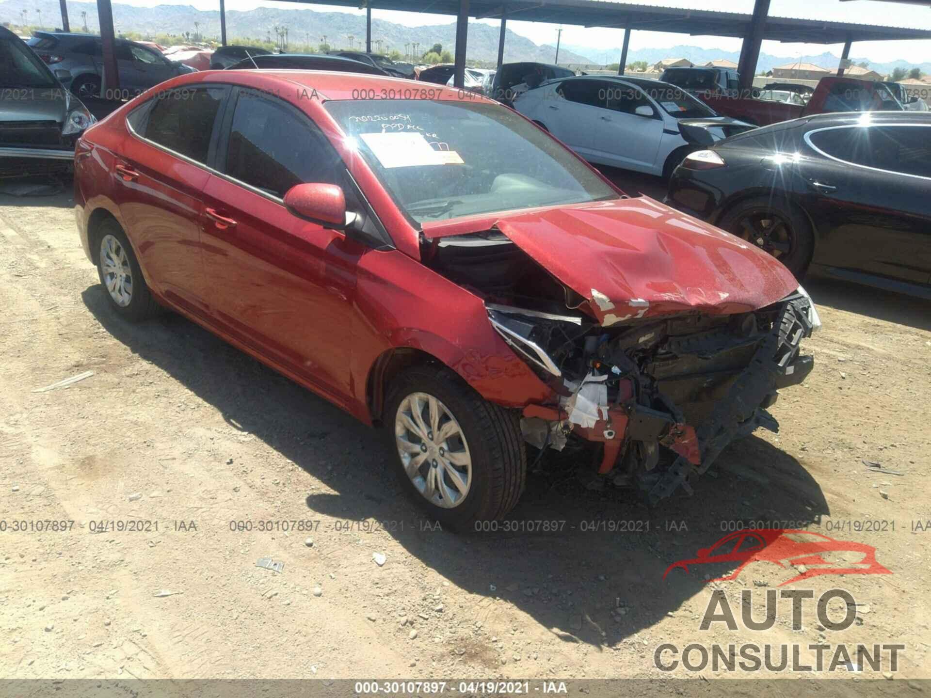 HYUNDAI ACCENT 2018 - 3KPC24A37JE017877