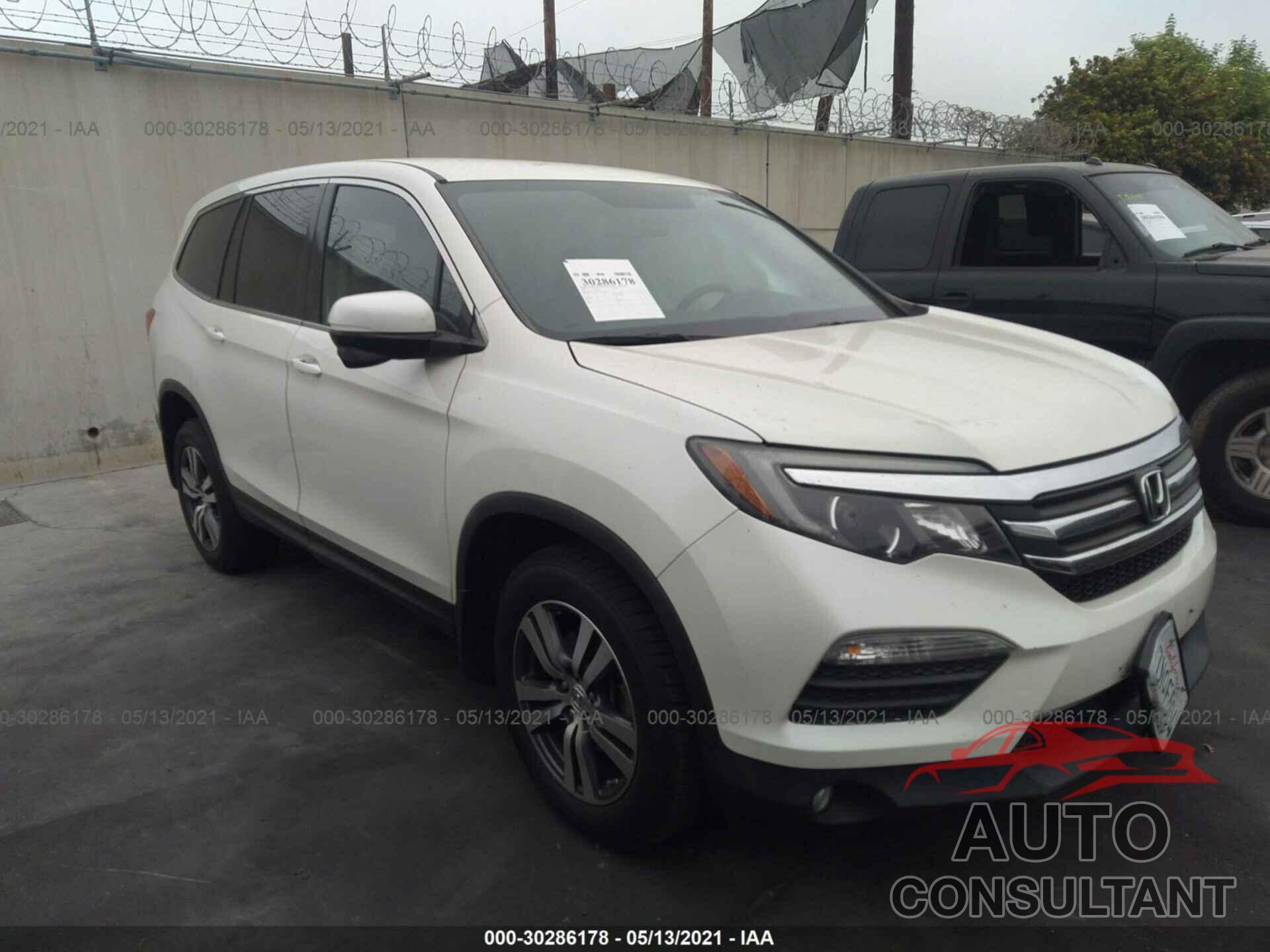 HONDA PILOT 2016 - 5FNYF5H39GB013211