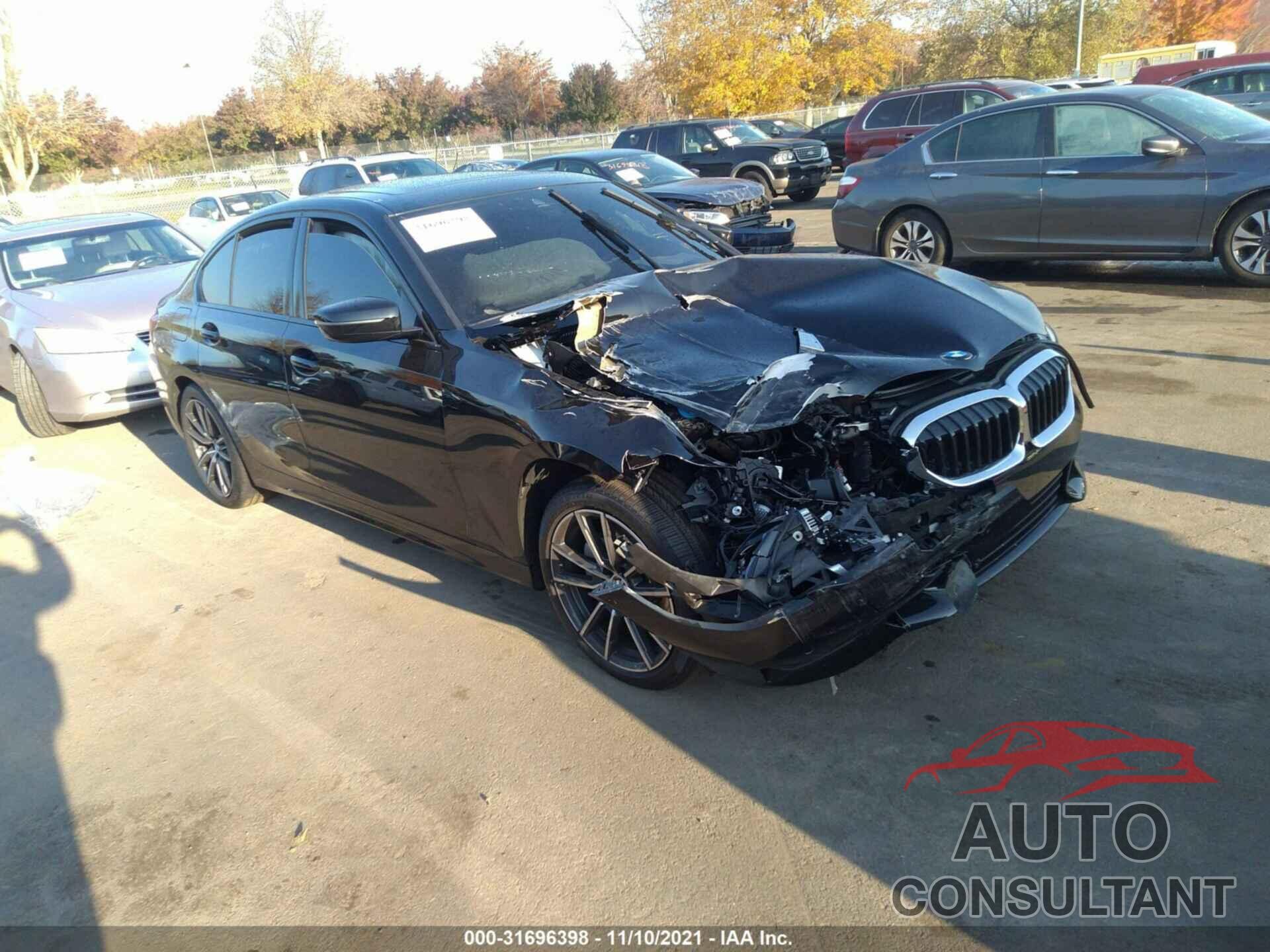 BMW 3 SERIES 2022 - WBA5R7C04NFL70028