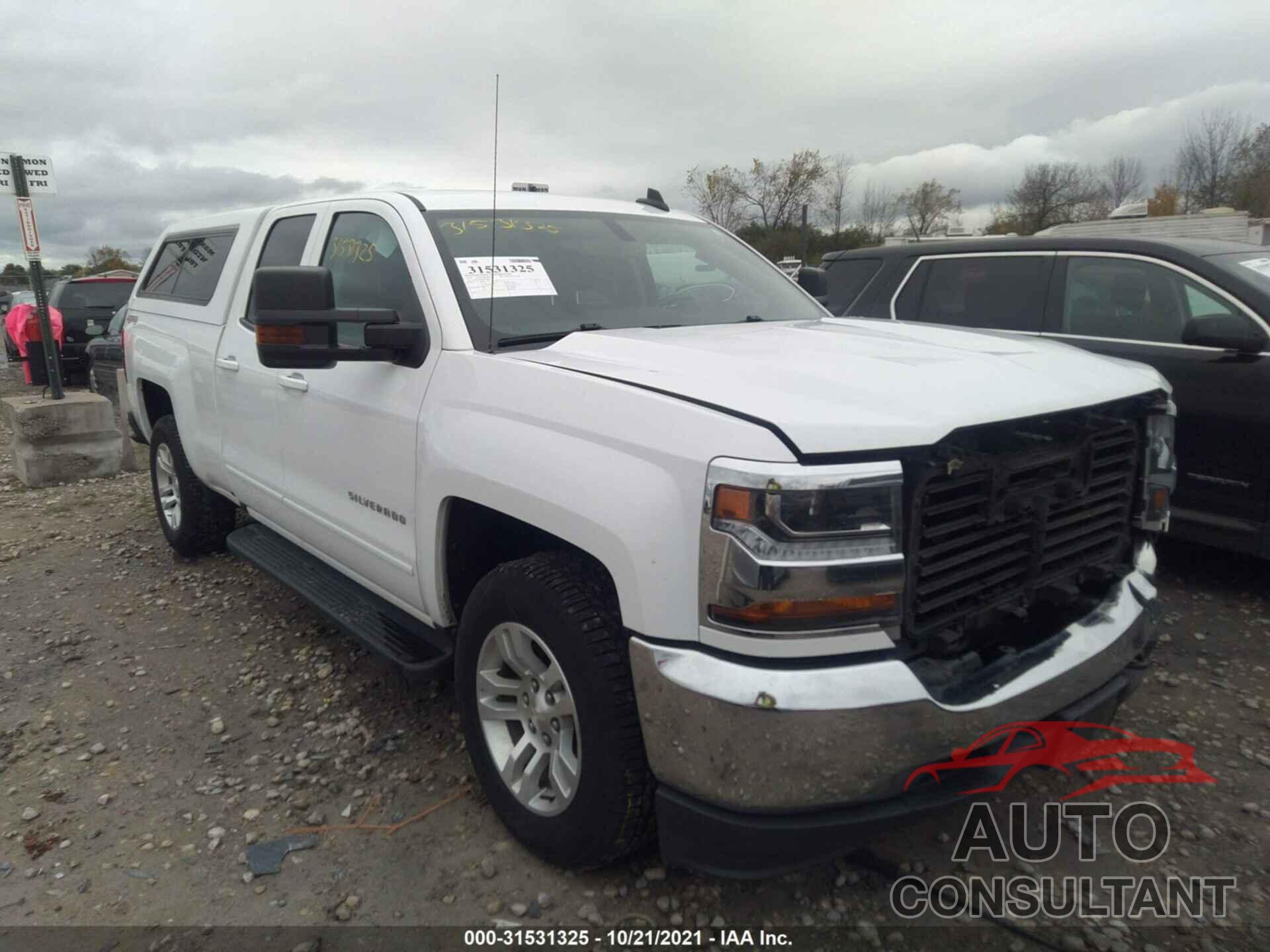 CHEVROLET SILVERADO 1500 2018 - 1GCVKREC3JZ340859