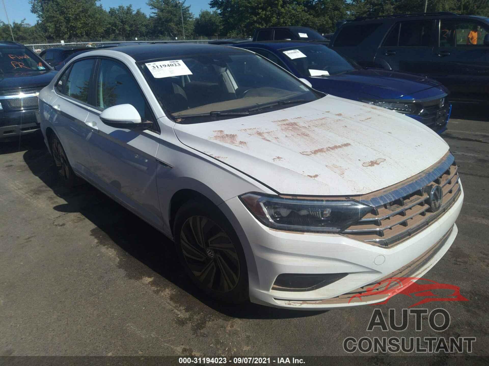 VOLKSWAGEN JETTA 2019 - 3VWG57BU0KM010100