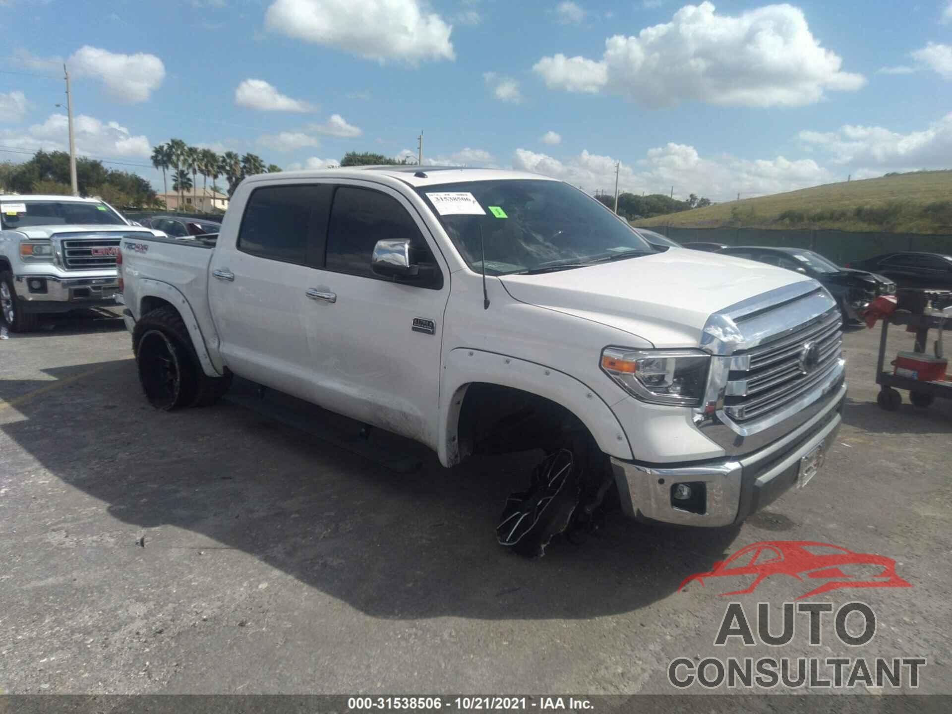 TOYOTA TUNDRA 4WD 2019 - 5TFAY5F10KX812905