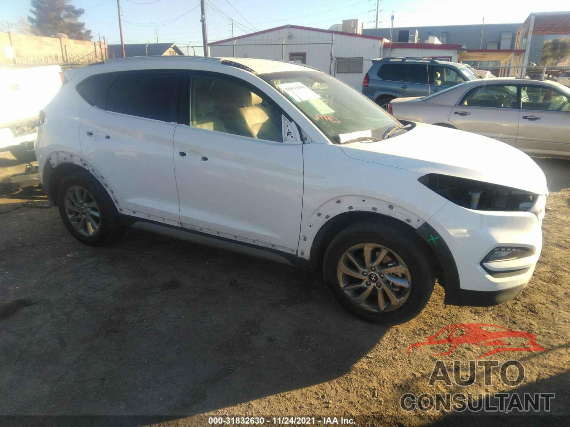 HYUNDAI TUCSON 2017 - KM8J33A42HU427937