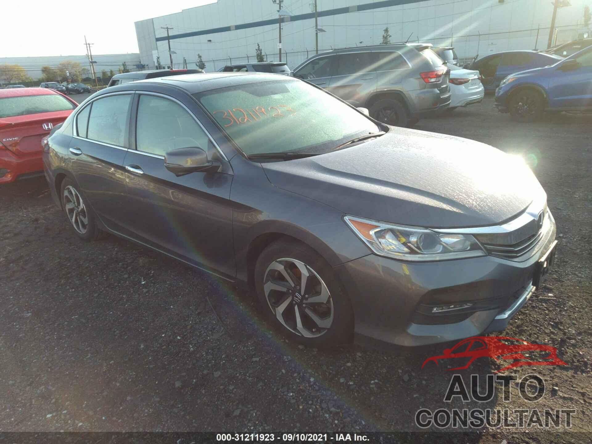 HONDA ACCORD SEDAN 2016 - 1HGCR2F80GA048583