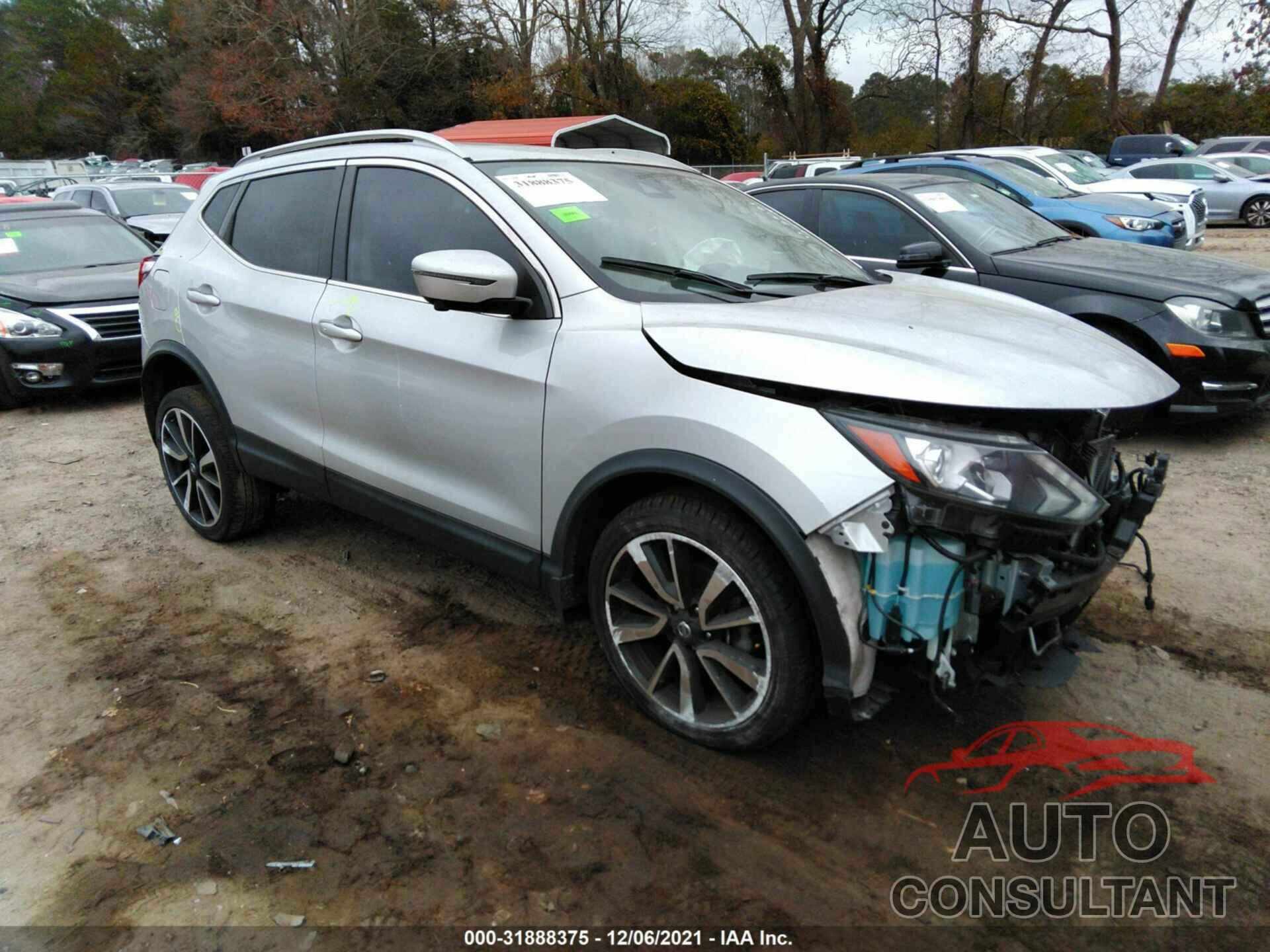 NISSAN ROGUE SPORT 2017 - JN1BJ1CPXHW019428