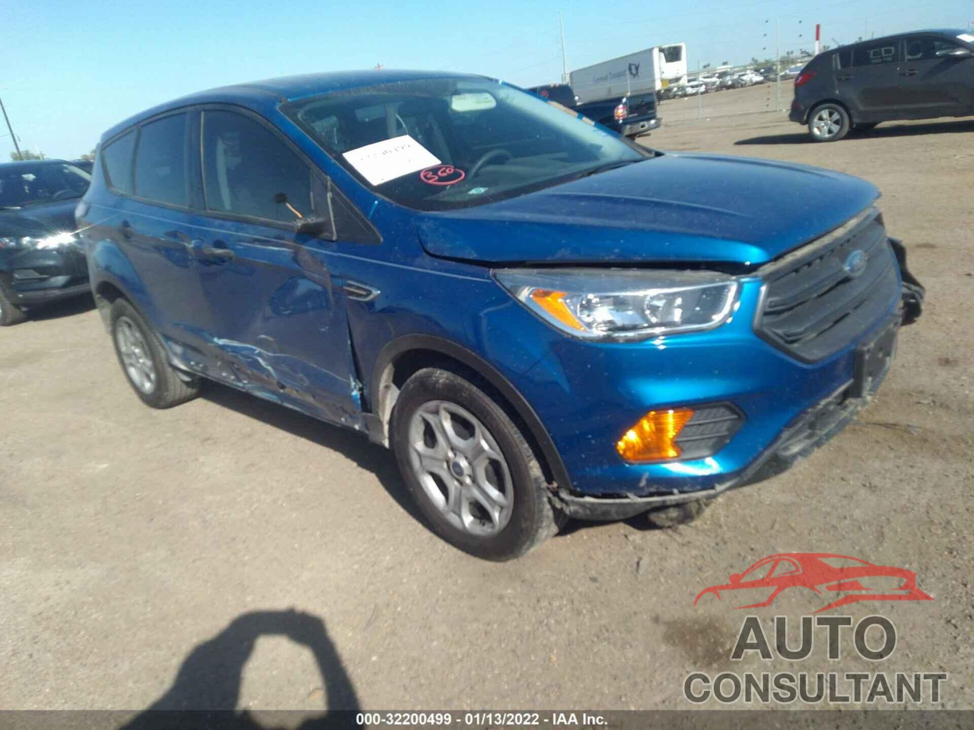 FORD ESCAPE 2017 - 1FMCU0F77HUE35006