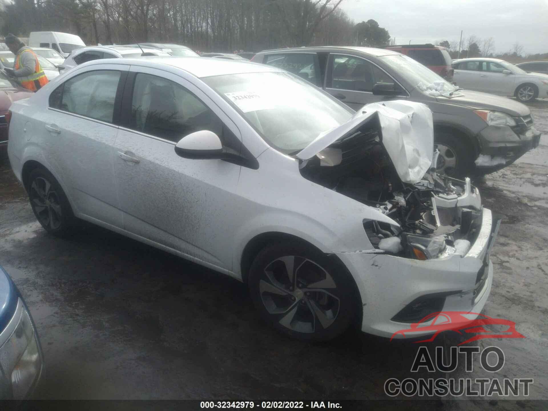 CHEVROLET SONIC 2020 - 1G1JF5SB9L4119122