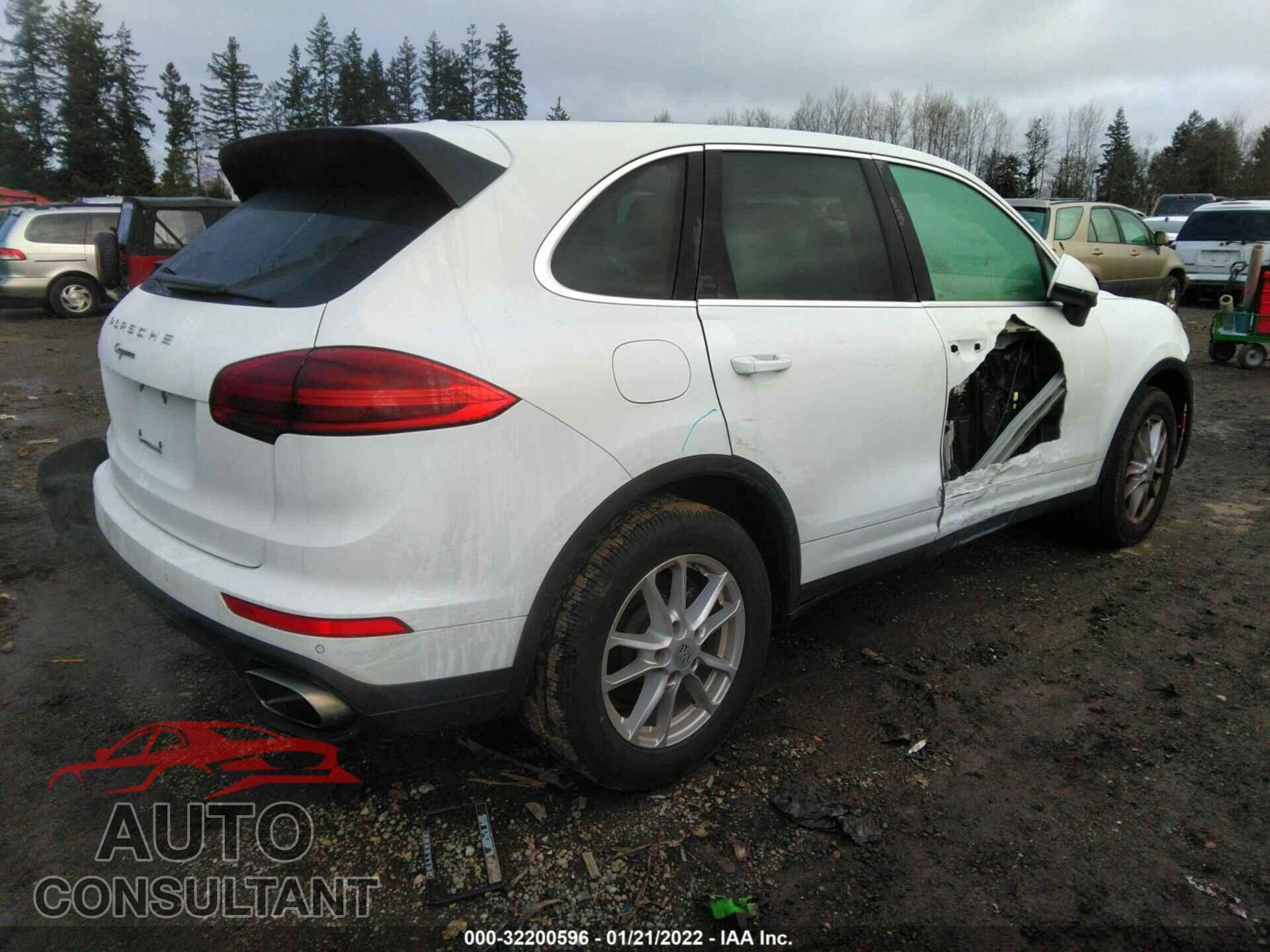 PORSCHE CAYENNE 2016 - WP1AA2A22GLA10808