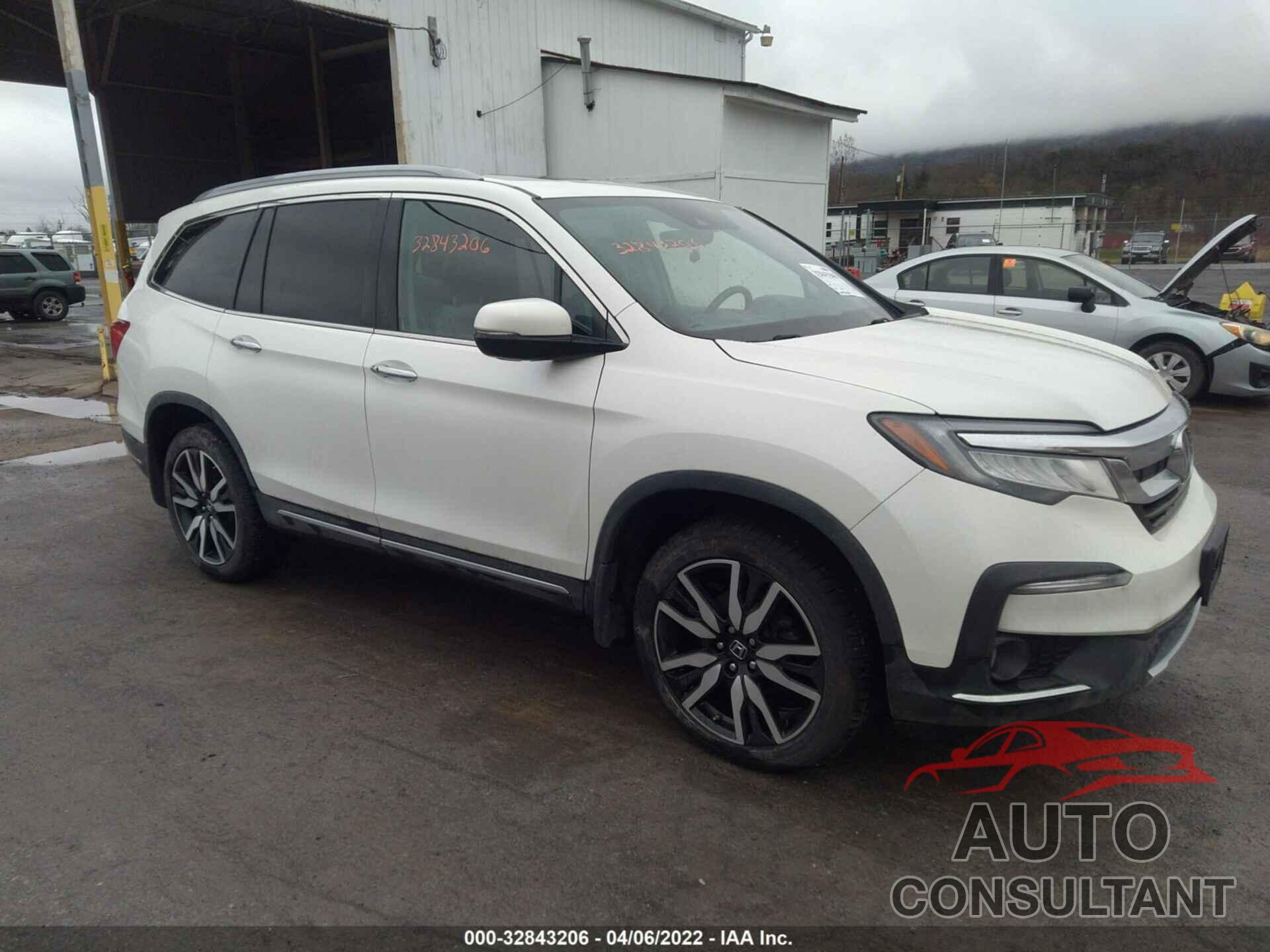 HONDA PILOT 2019 - 5FNYF6H91KB004859