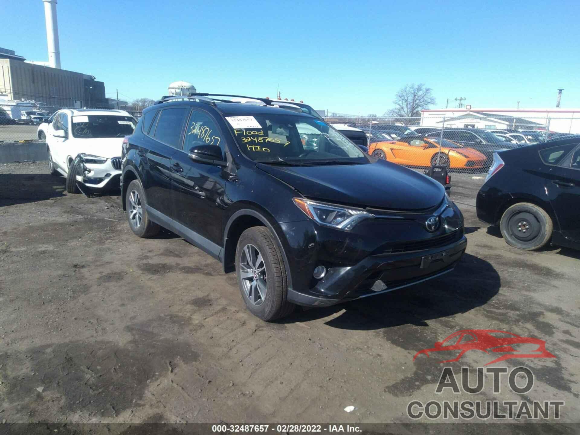TOYOTA RAV4 2017 - 2T3RFREV8HW580068