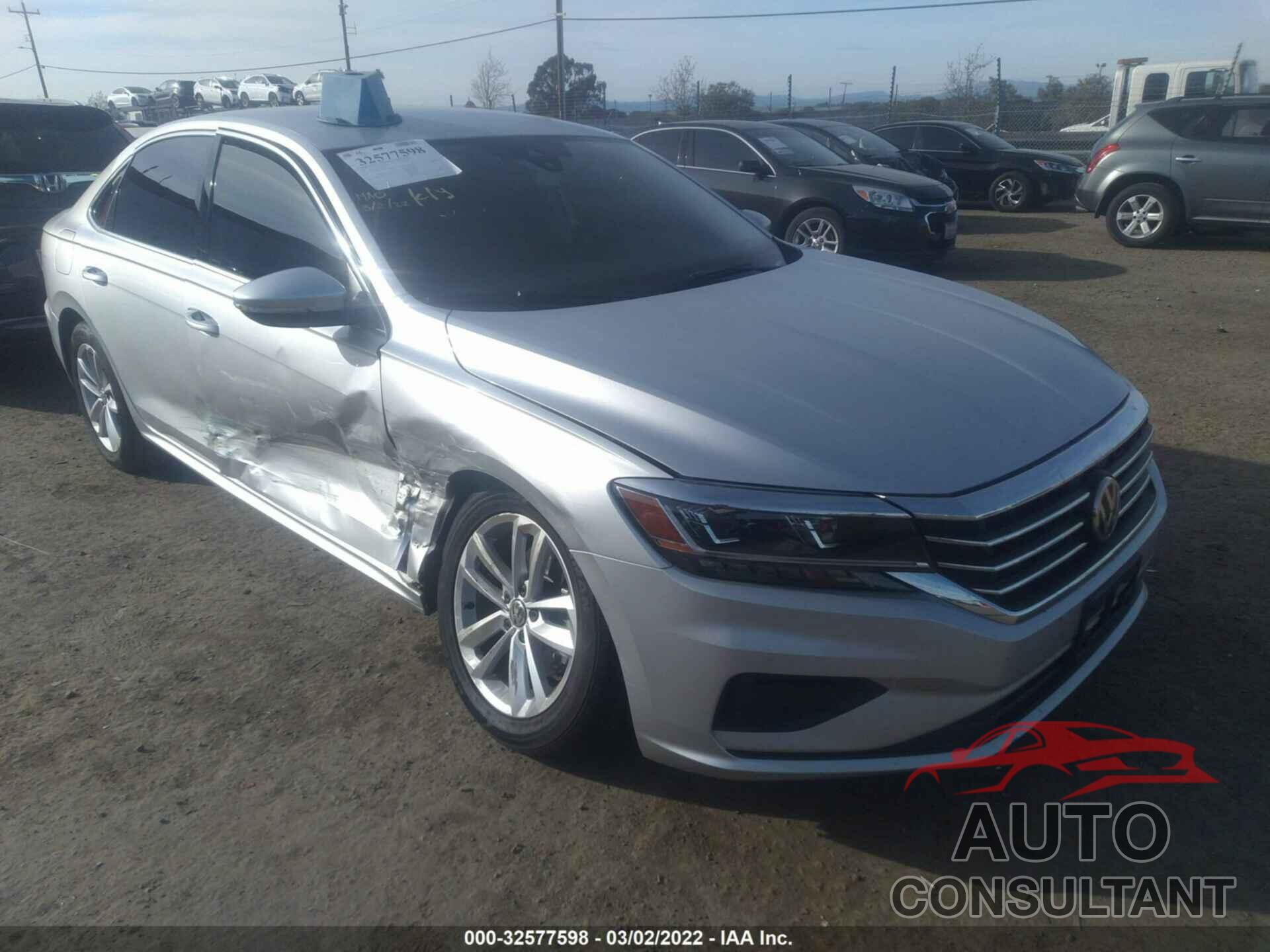 VOLKSWAGEN PASSAT 2020 - 1VWSA7A33LC009105