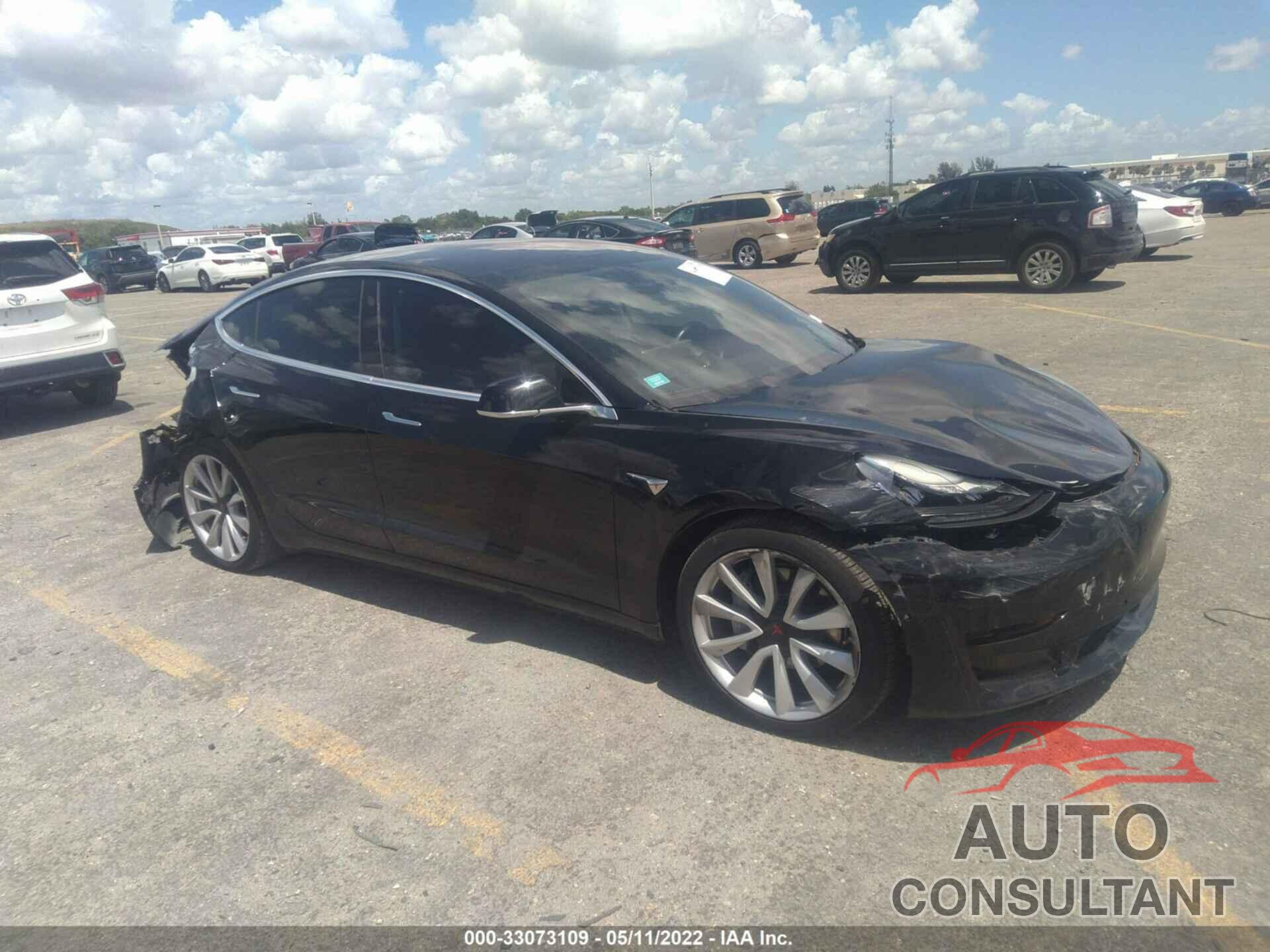 TESLA MODEL 3 2019 - 5YJ3E1EA1KF300317