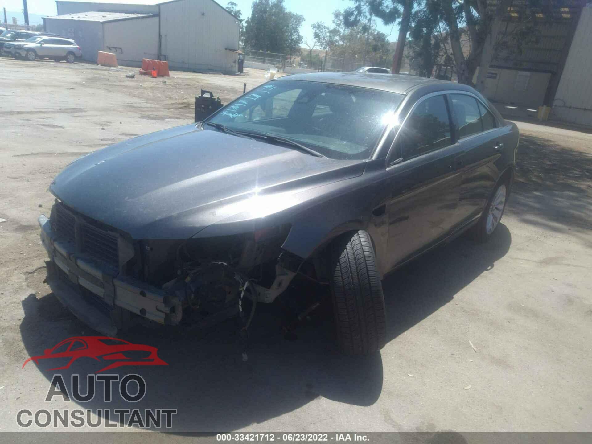 FORD TAURUS 2017 - 1FAHP2F89HG121710