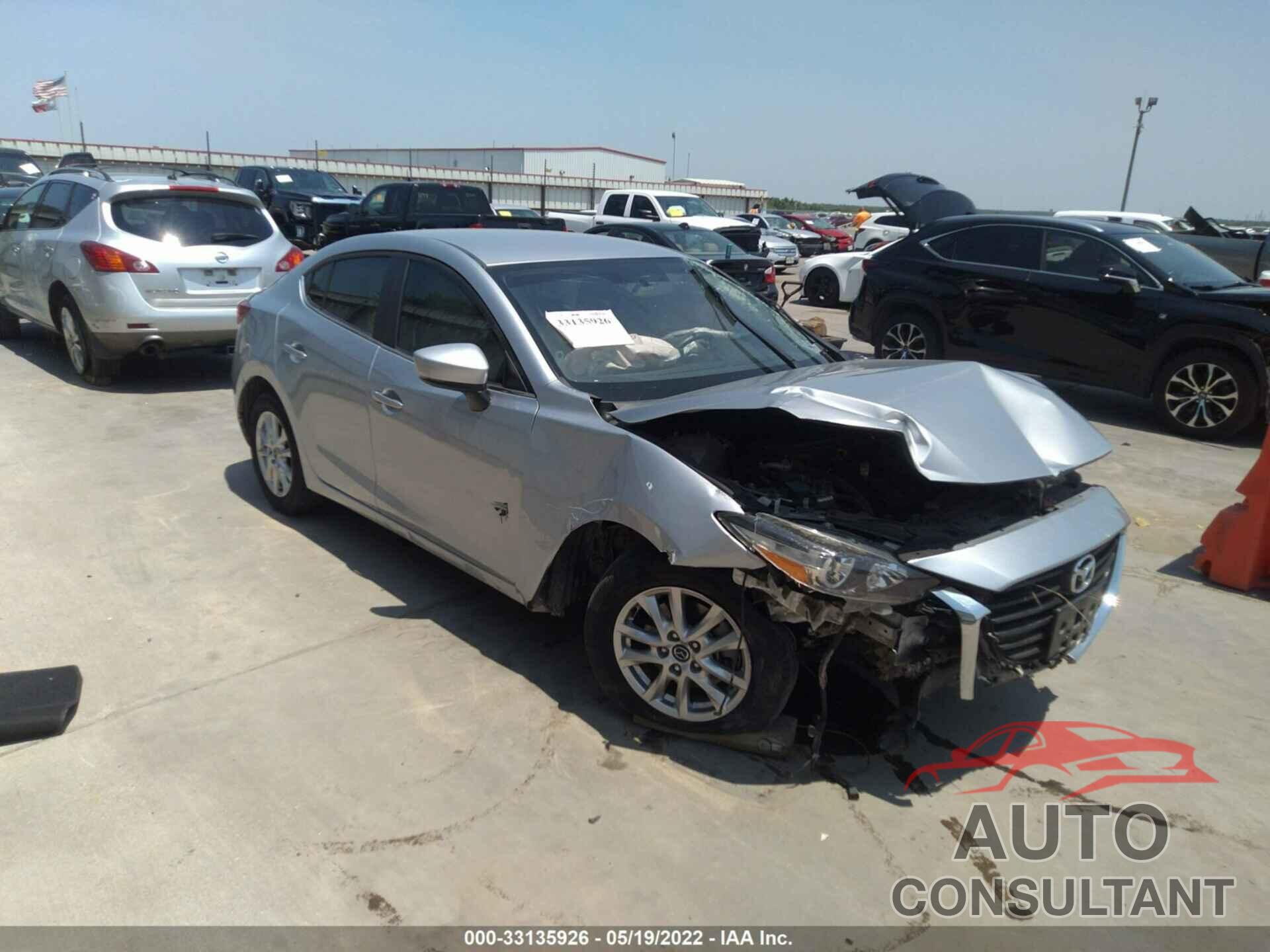 MAZDA MAZDA3 4-DOOR 2017 - 3MZBN1U71HM143360