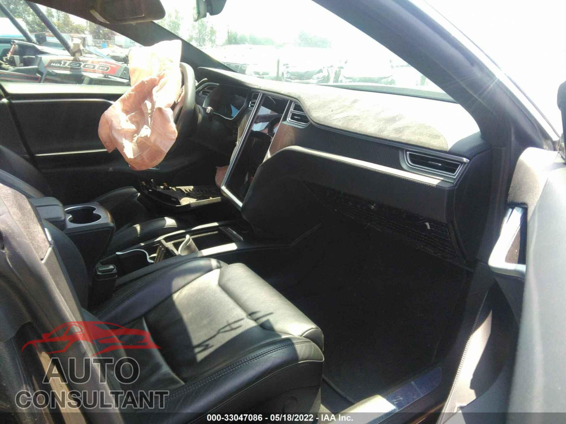 TESLA MODEL S 2017 - 5YJSA1E18HF198191