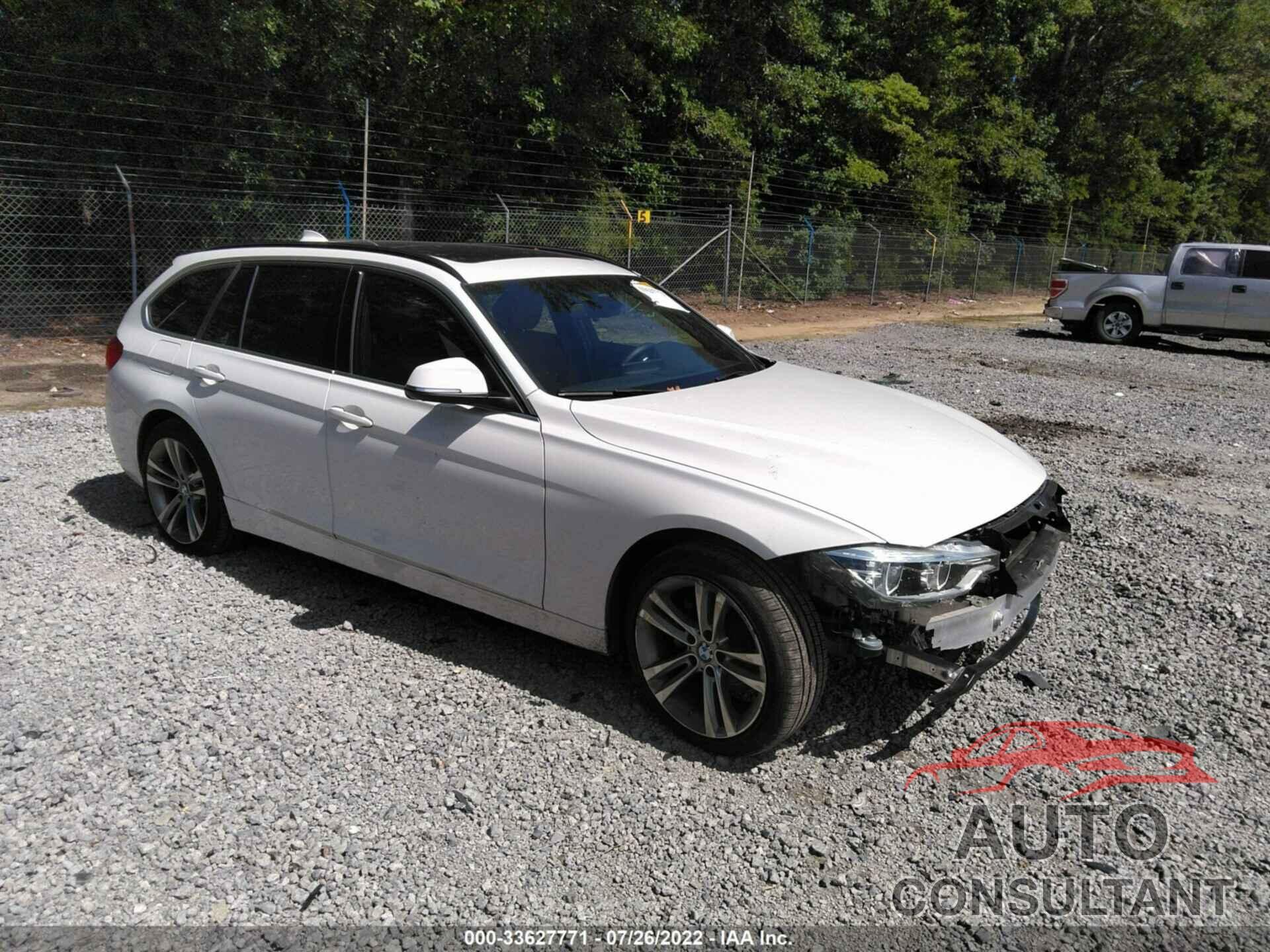 BMW 3 SERIES 2017 - WBA8K3C36HA022981