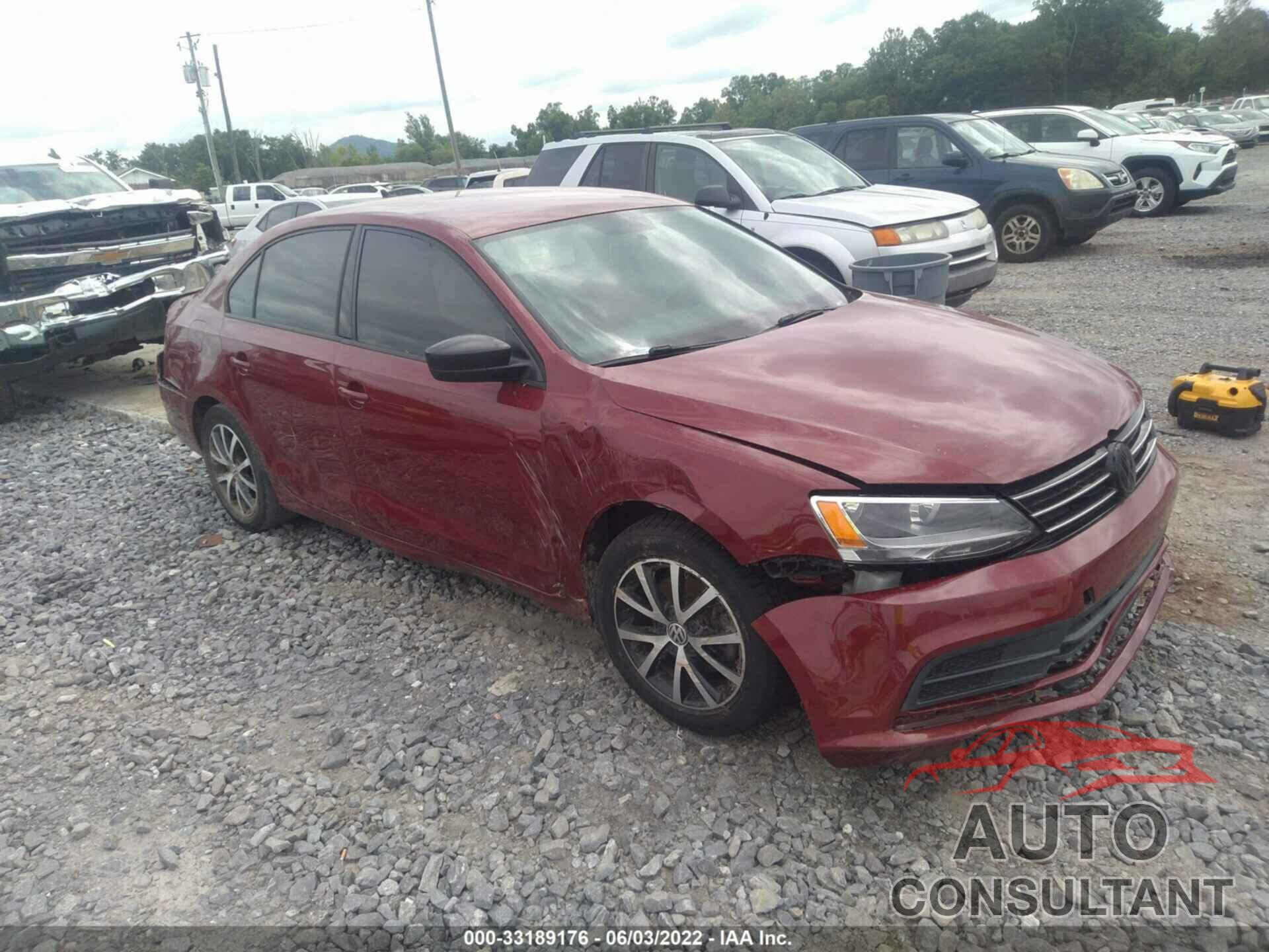 VOLKSWAGEN JETTA SEDAN 2016 - 3VWD67AJ4GM319468