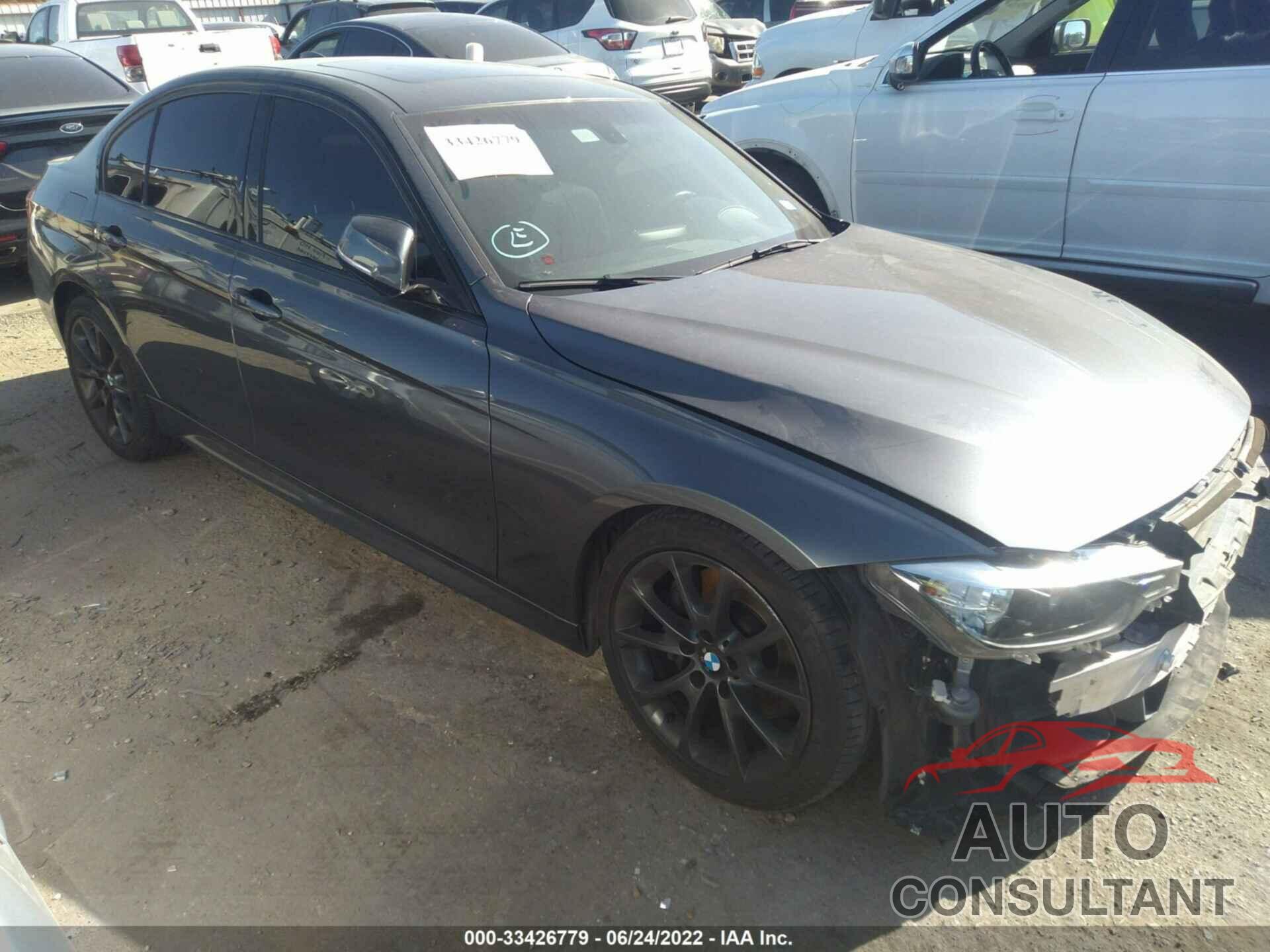 BMW 3 SERIES 2016 - WBA8E9G55GNT87942