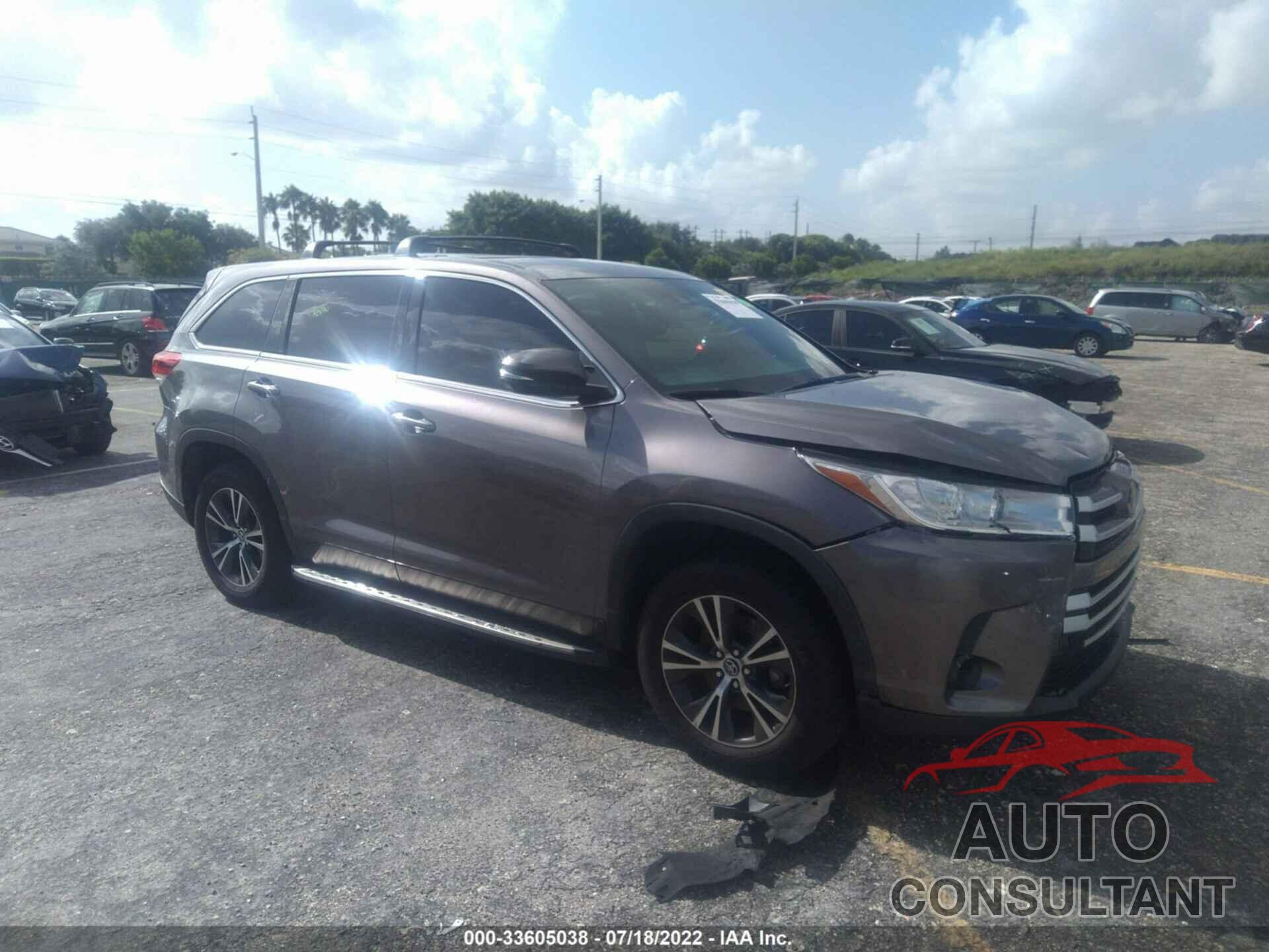 TOYOTA HIGHLANDER 2019 - 5TDZARFH6KS048401