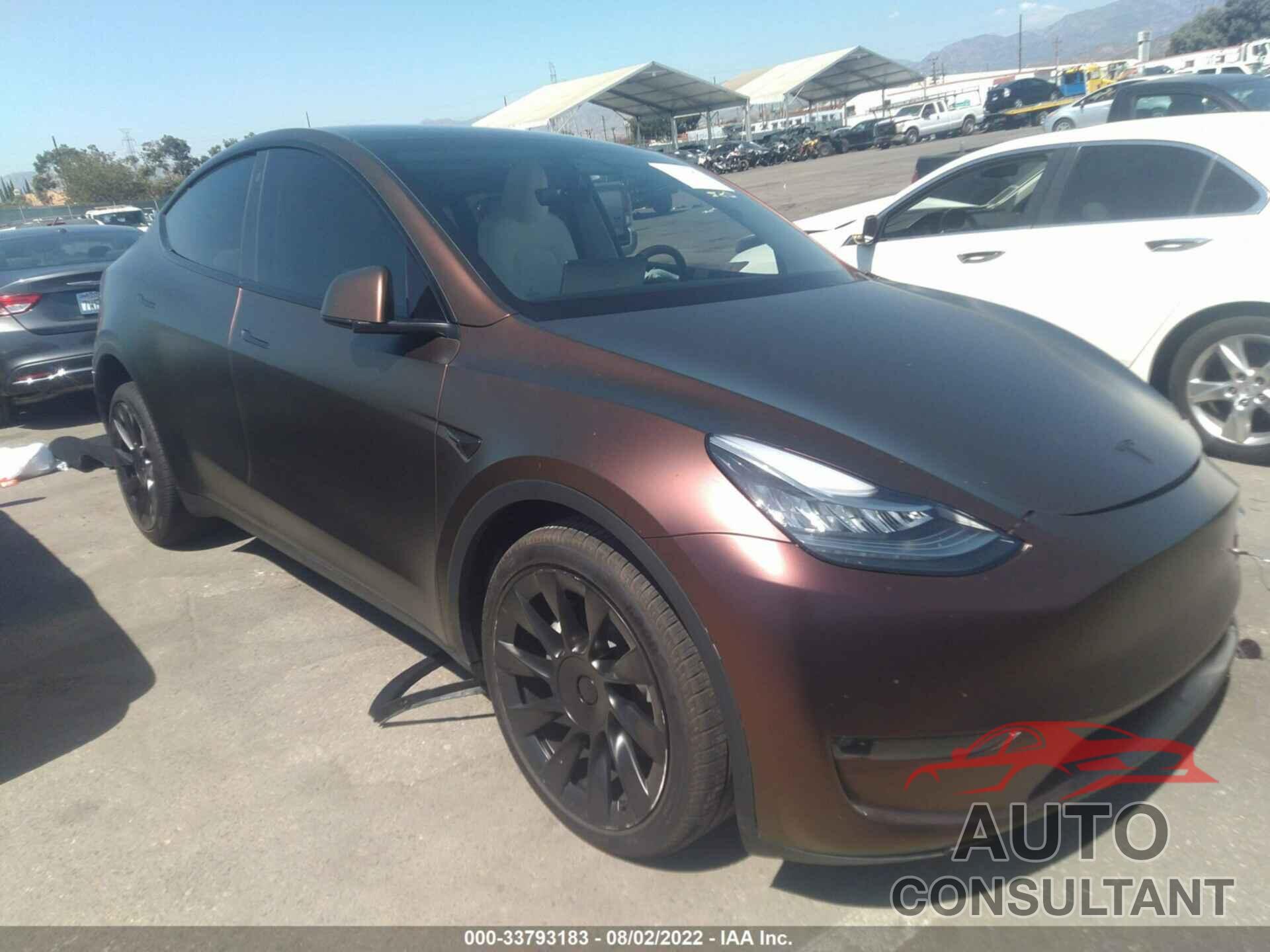 TESLA MODEL Y 2021 - 5YJYGDEE1MF269819