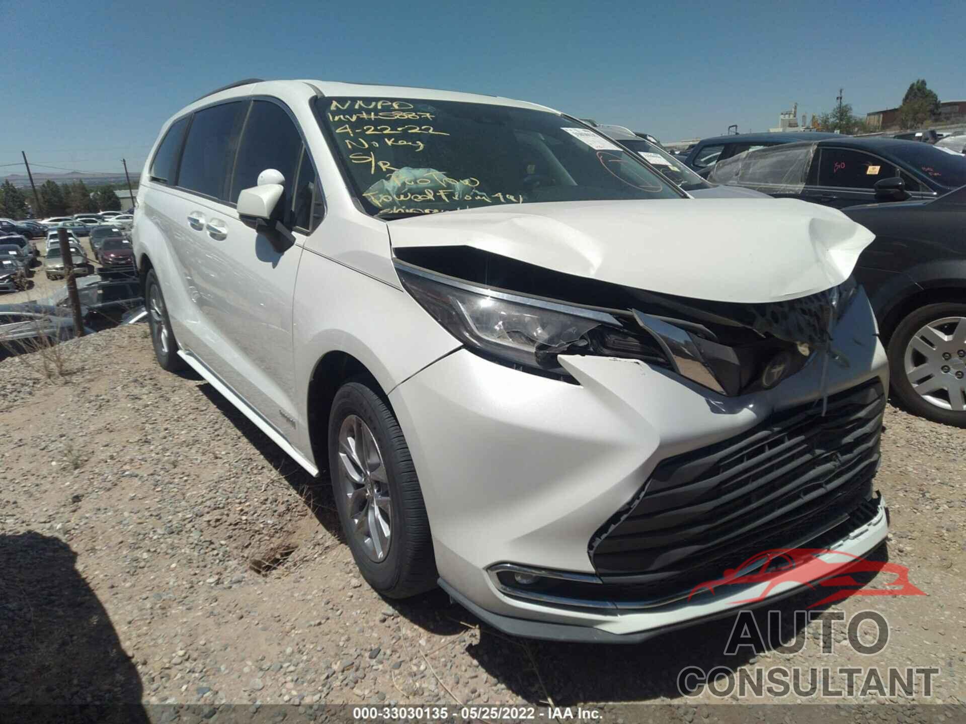 TOYOTA SIENNA 2021 - 5TDYRKEC0MS017178