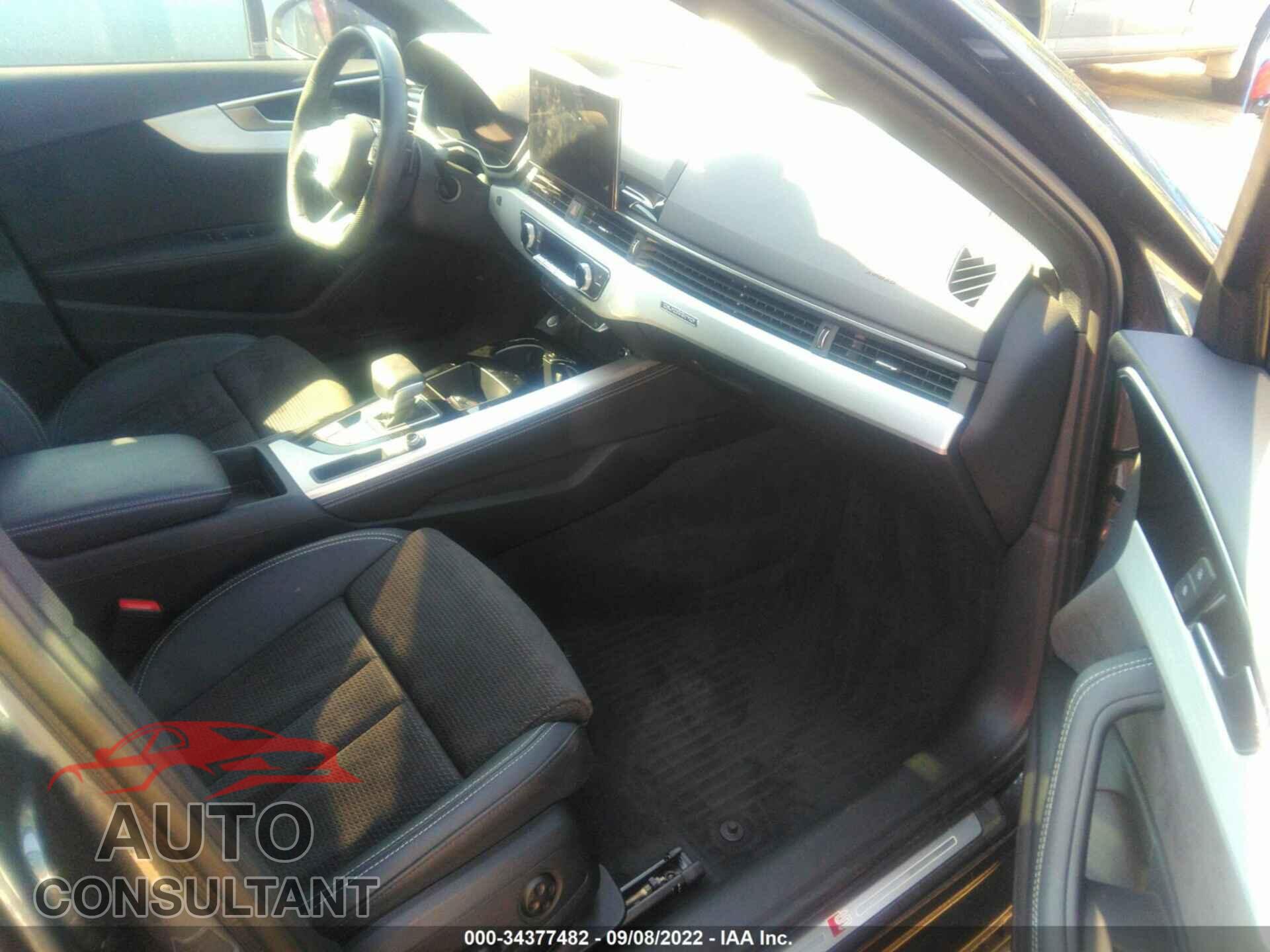 AUDI A4 2020 - WAUENAF40LA068138