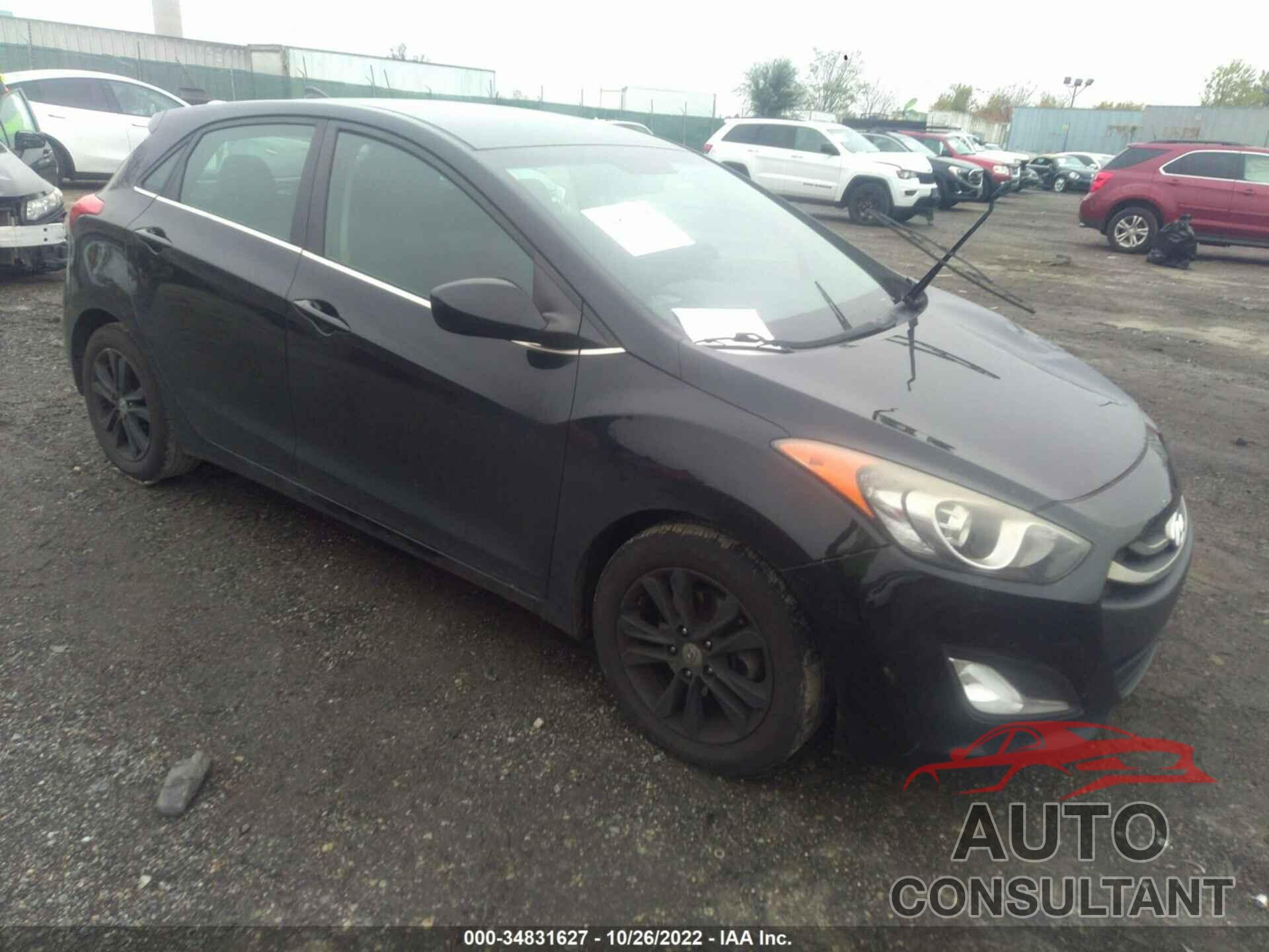 HYUNDAI ELANTRA GT 2013 - KMHD35LE3DU101086