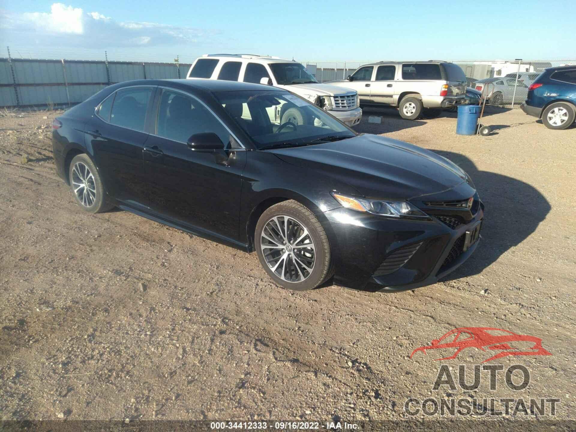 TOYOTA CAMRY 2020 - 4T1G11AKXLU357213