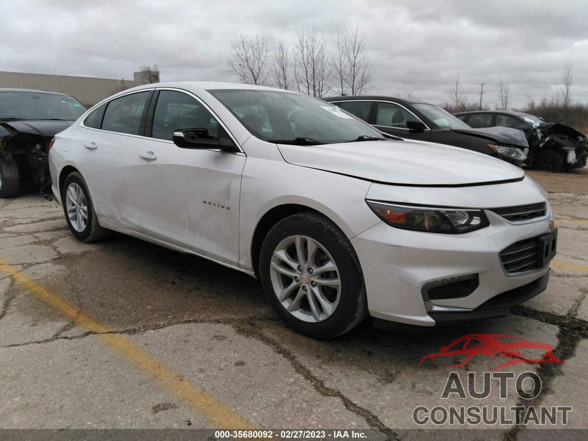 CHEVROLET MALIBU 2017 - 1G1ZE5ST9HF254756
