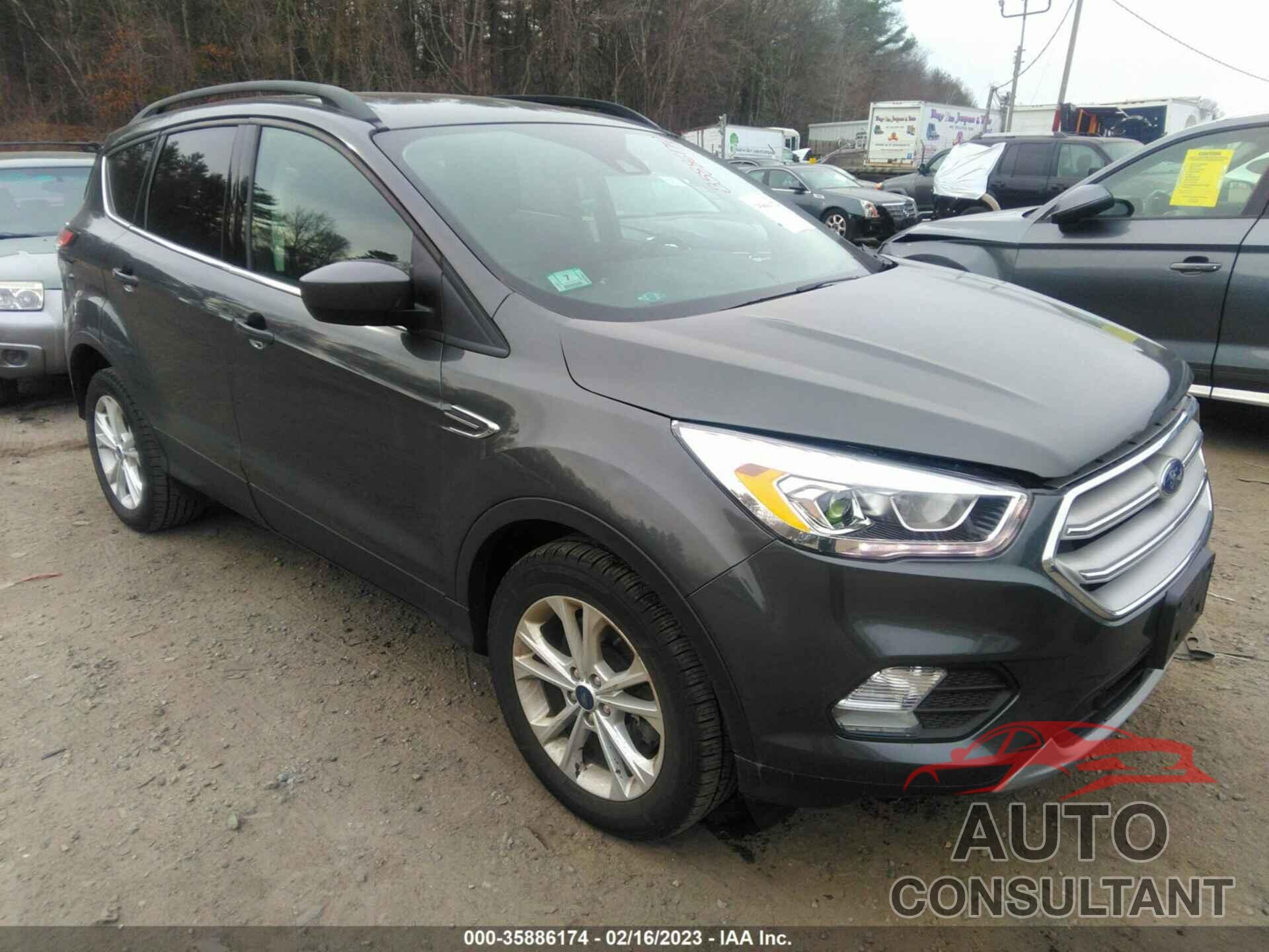 FORD ESCAPE 2018 - 1FMCU9HD8JUD11551
