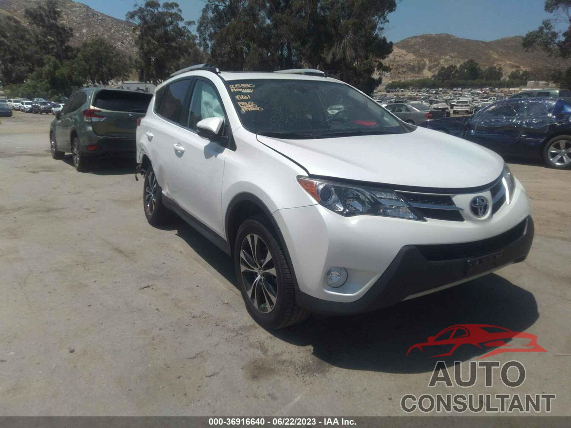 TOYOTA RAV4 2015 - 2T3YFREV1FW227132