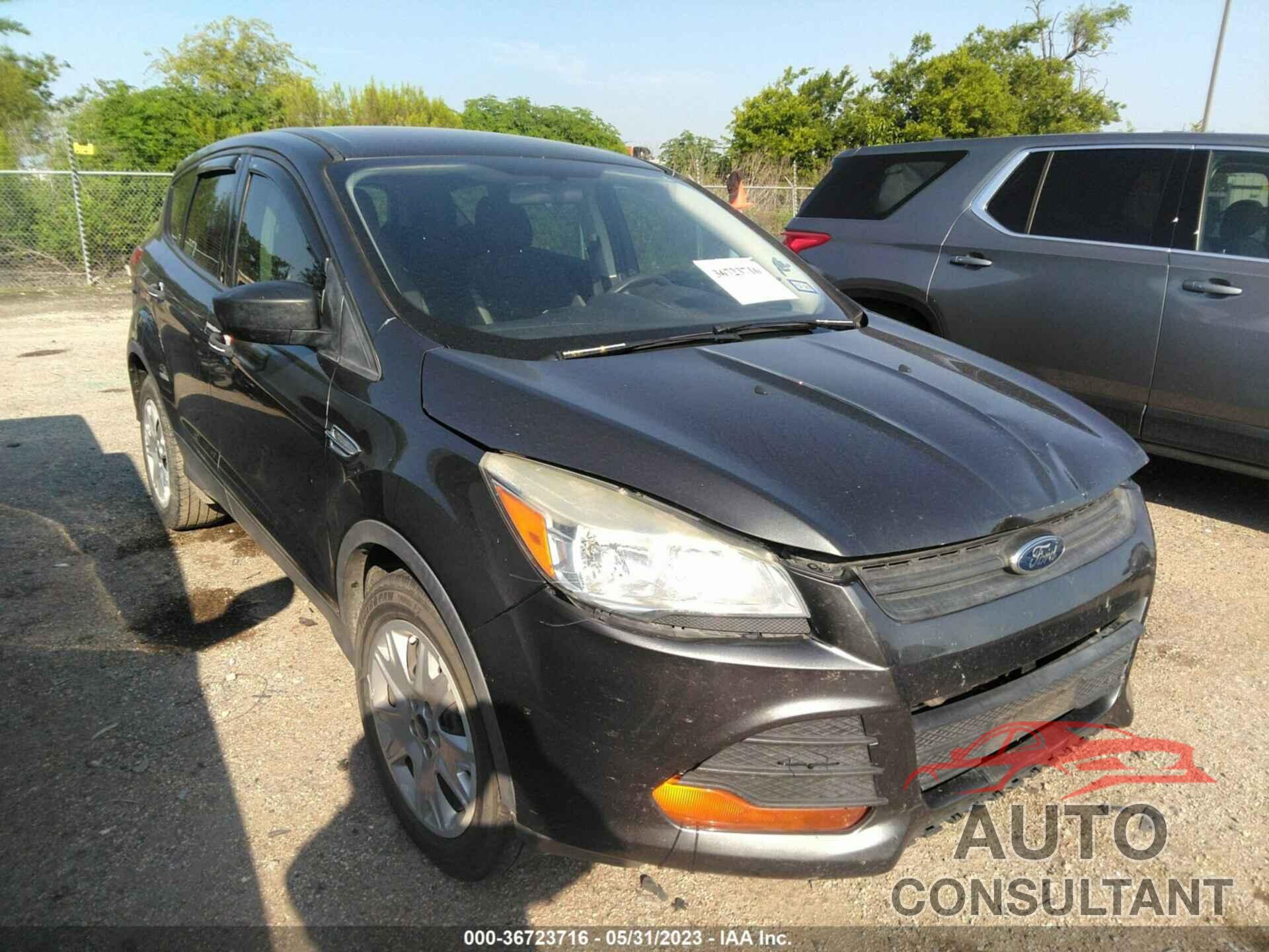 FORD ESCAPE 2016 - 1FMCU0F72GUB58523