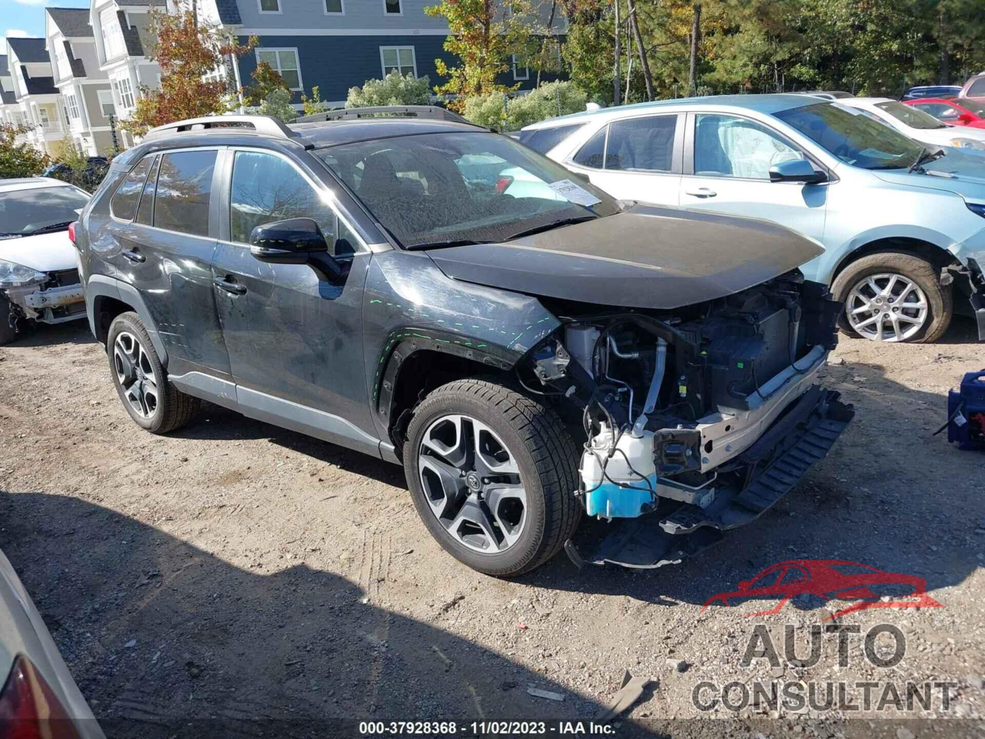 TOYOTA RAV4 2020 - 2T3J1RFV1LC079897