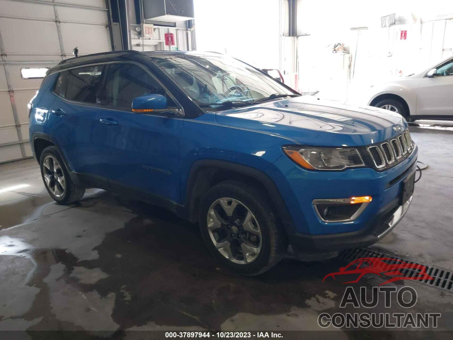 JEEP COMPASS 2019 - 3C4NJDCB7KT596057