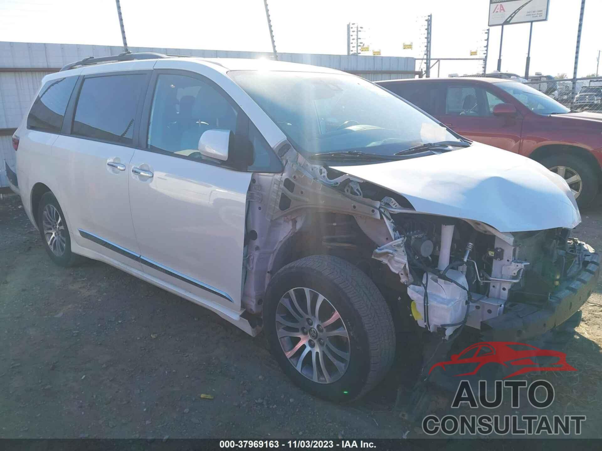 TOYOTA SIENNA 2019 - 5TDYZ3DC3KS970617