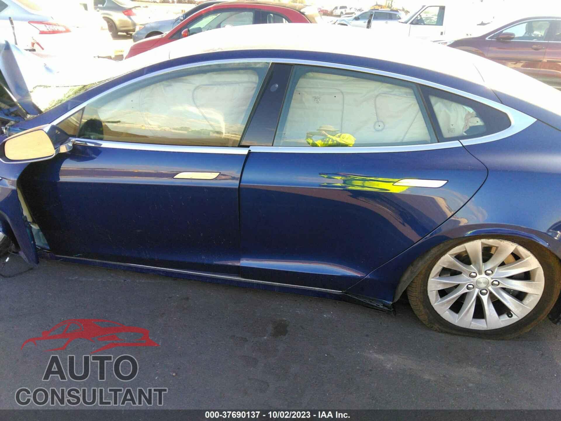 TESLA MODEL S 2017 - 5YJSA1E21HF217043