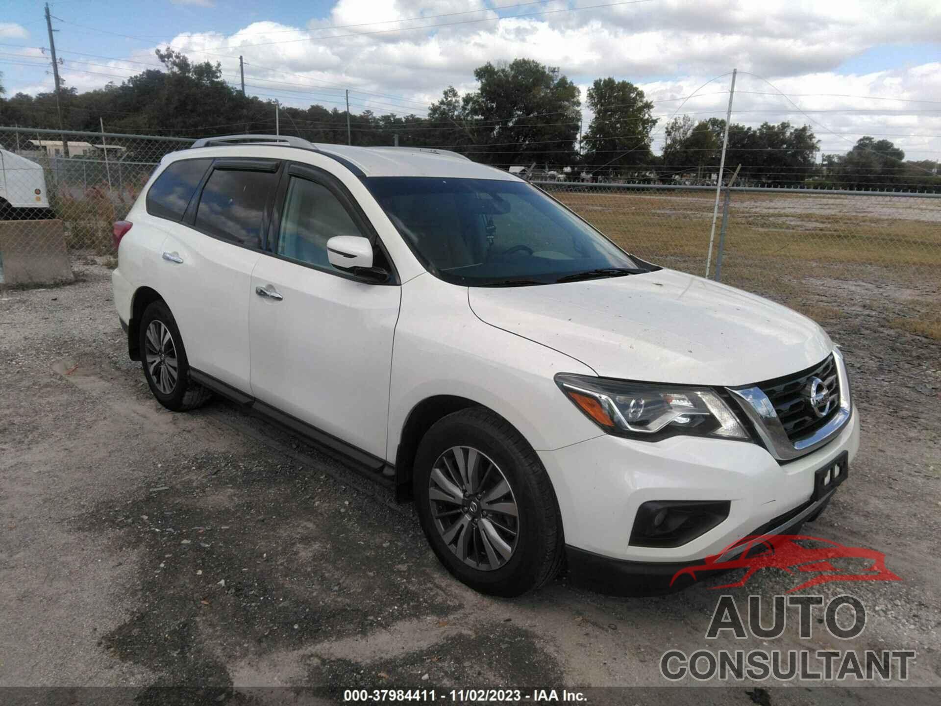 NISSAN PATHFINDER 2017 - 5N1DR2MMXHC675571