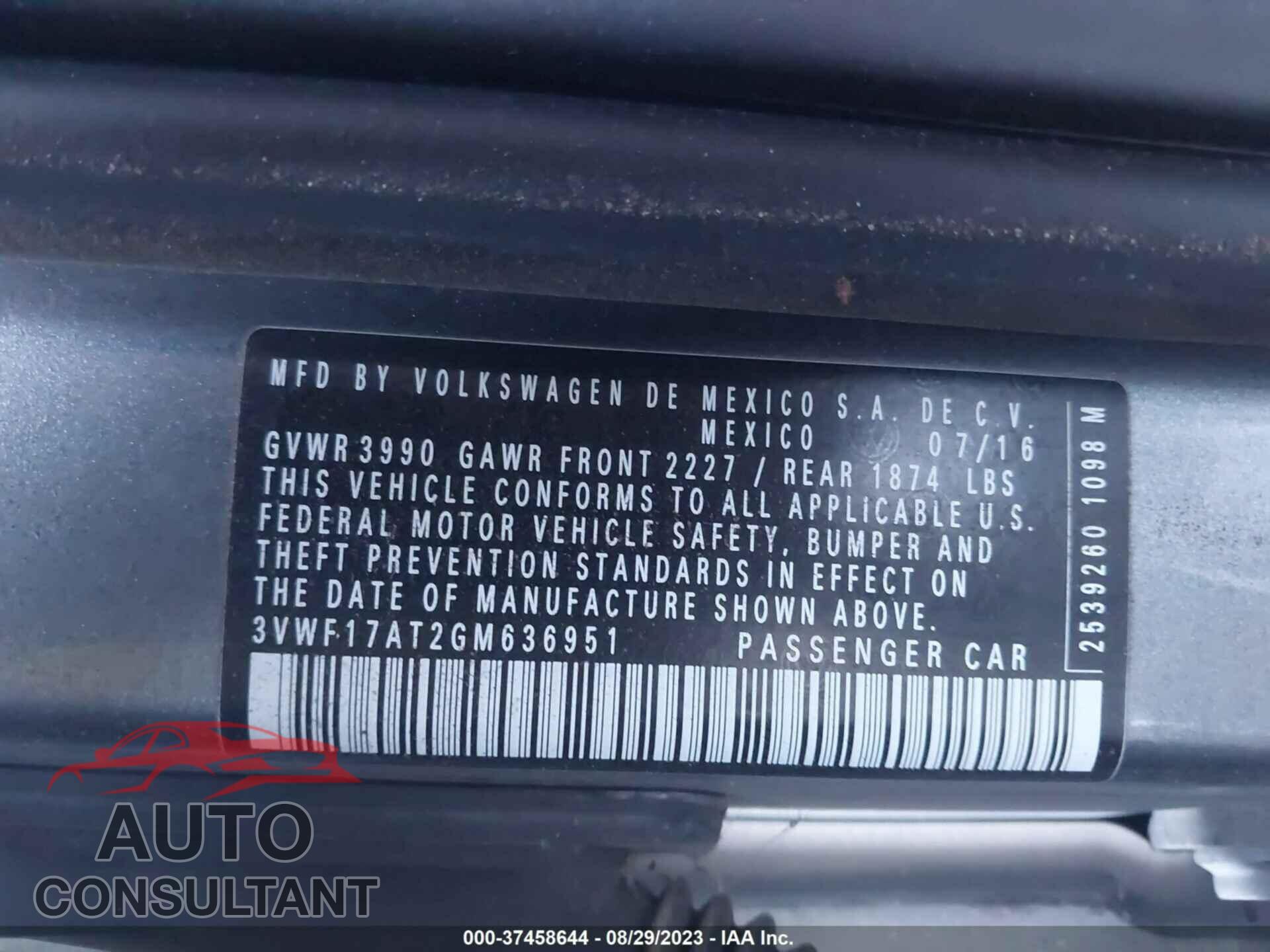 VOLKSWAGEN BEETLE 2016 - 3VWF17AT2GM636951