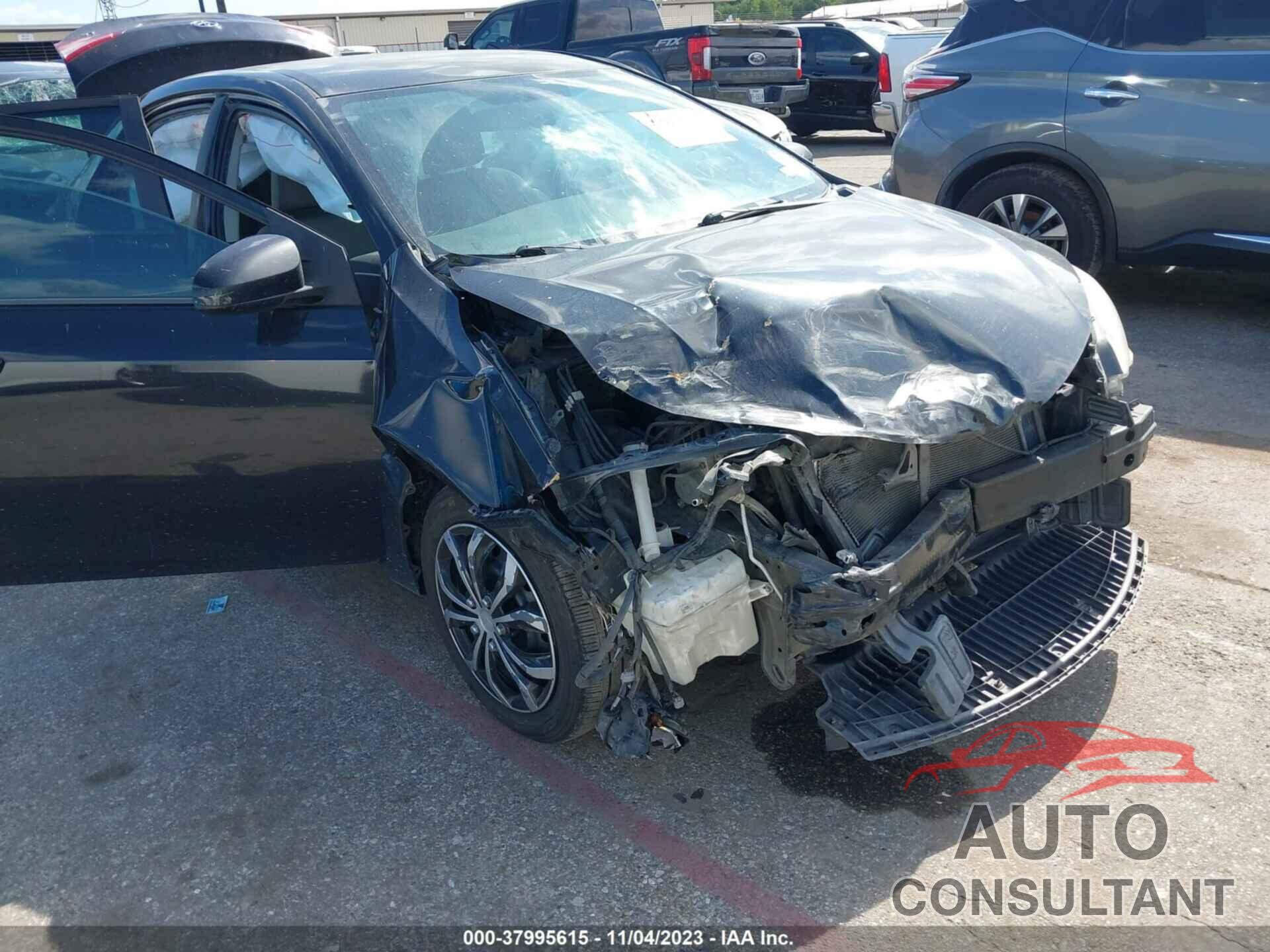 TOYOTA COROLLA 2015 - 5YFBURHEXFP307630