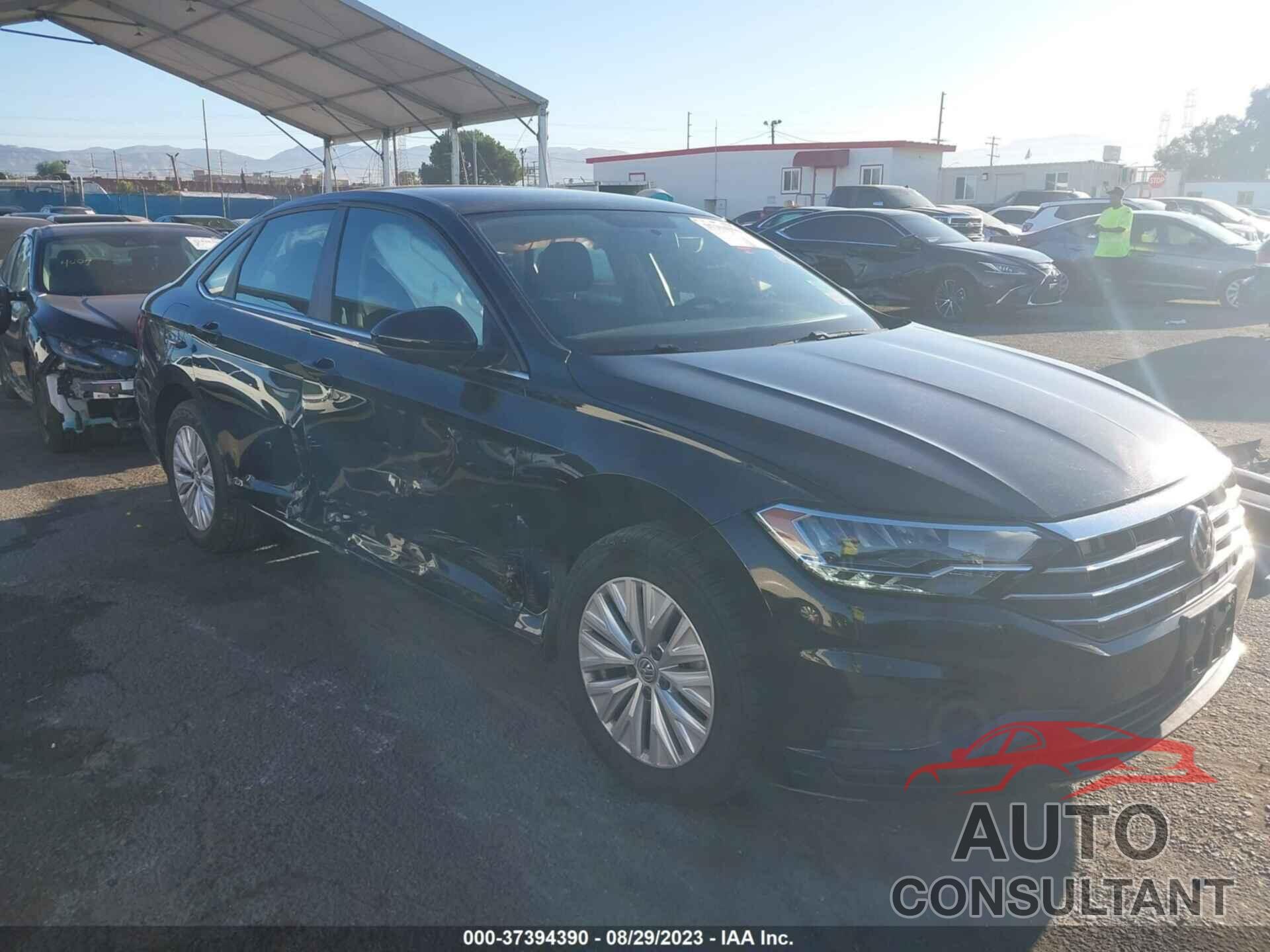 VOLKSWAGEN JETTA 2019 - 3VWC57BU7KM209899